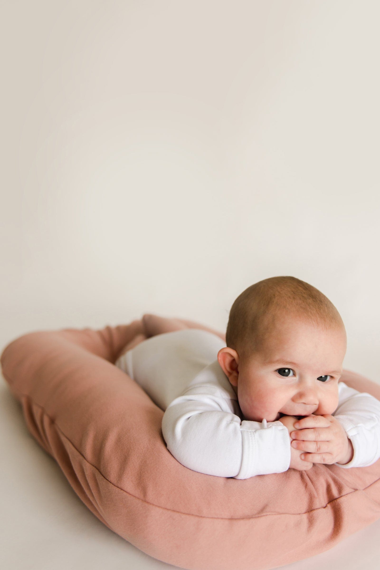Organic Cotton Cover for Snuggle Me Infant Lounger - Soft & Breathable Baby Nest Cushion Protector - Perfect for Nursery, Playtime & Co-Sleeping