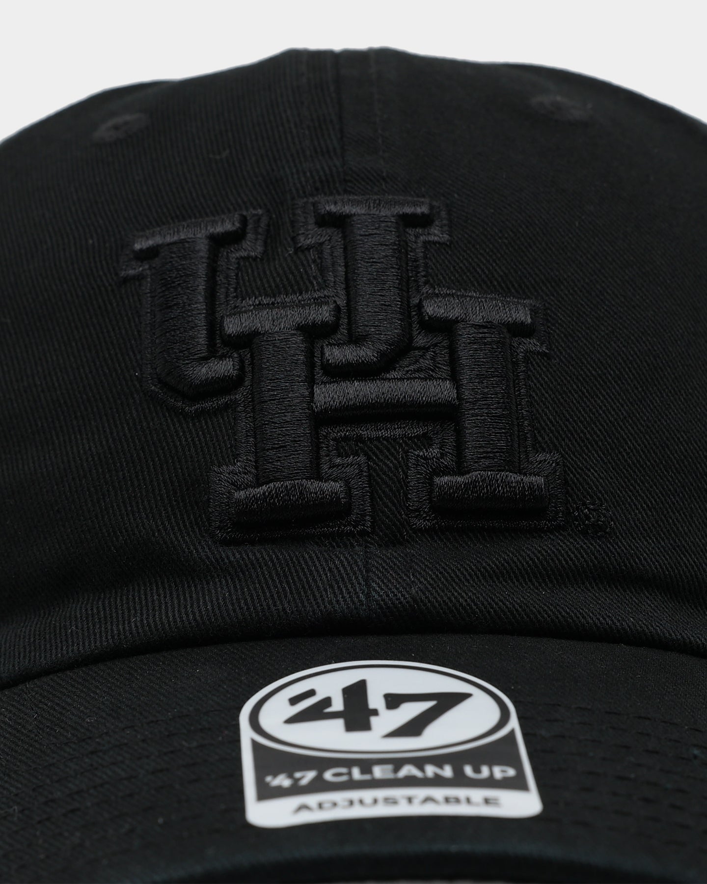 47 Brand Houston Cougars Clean Up Adjustable Strapback Hat - Black Snapback Cap for Men & Women - Perfect for Game Day, Sports Events & Casual Wear