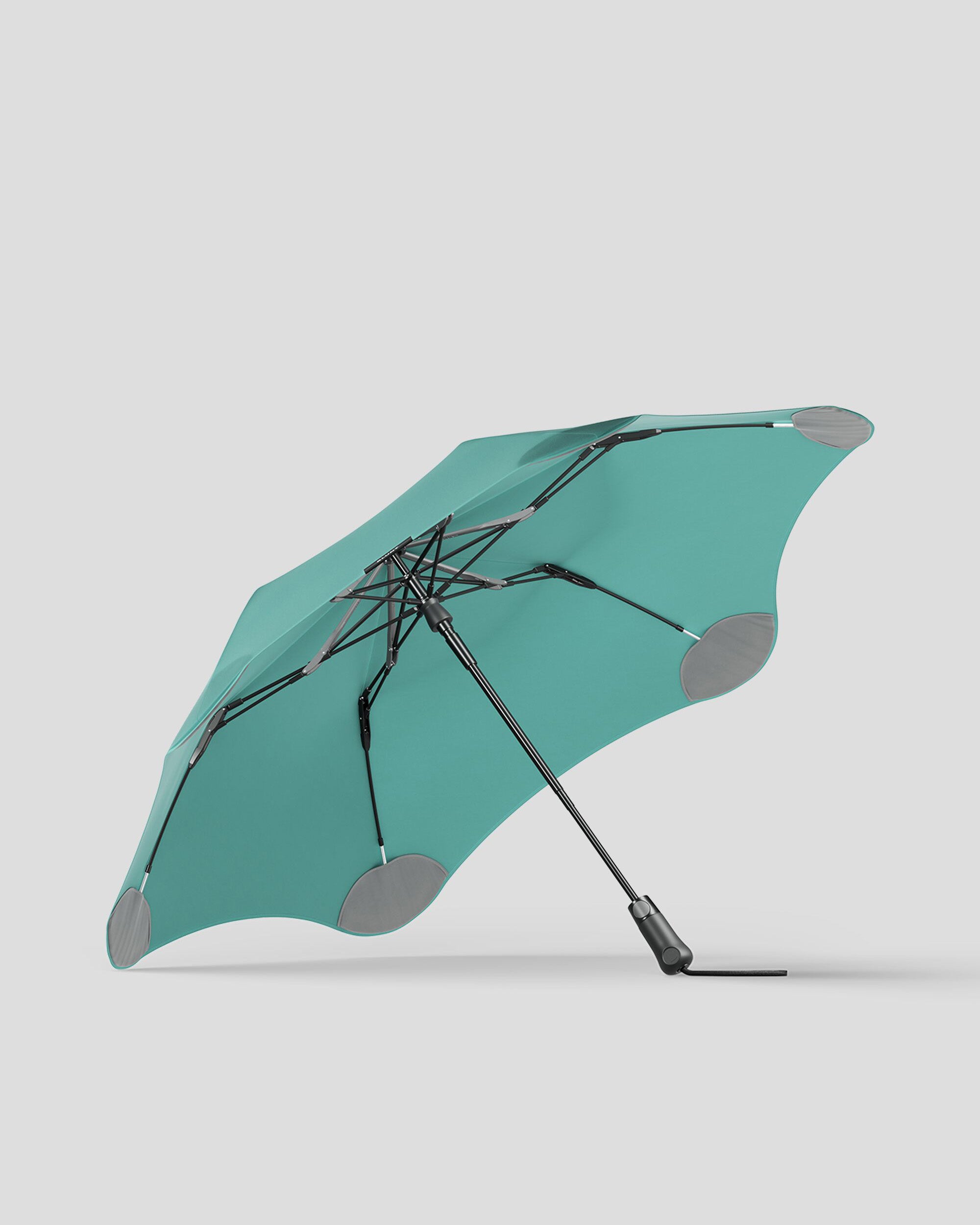 Blunt Metro Compact Travel Umbrella - Mint Green | Windproof & Lightweight for Commuting, Walking & Outdoor Activities