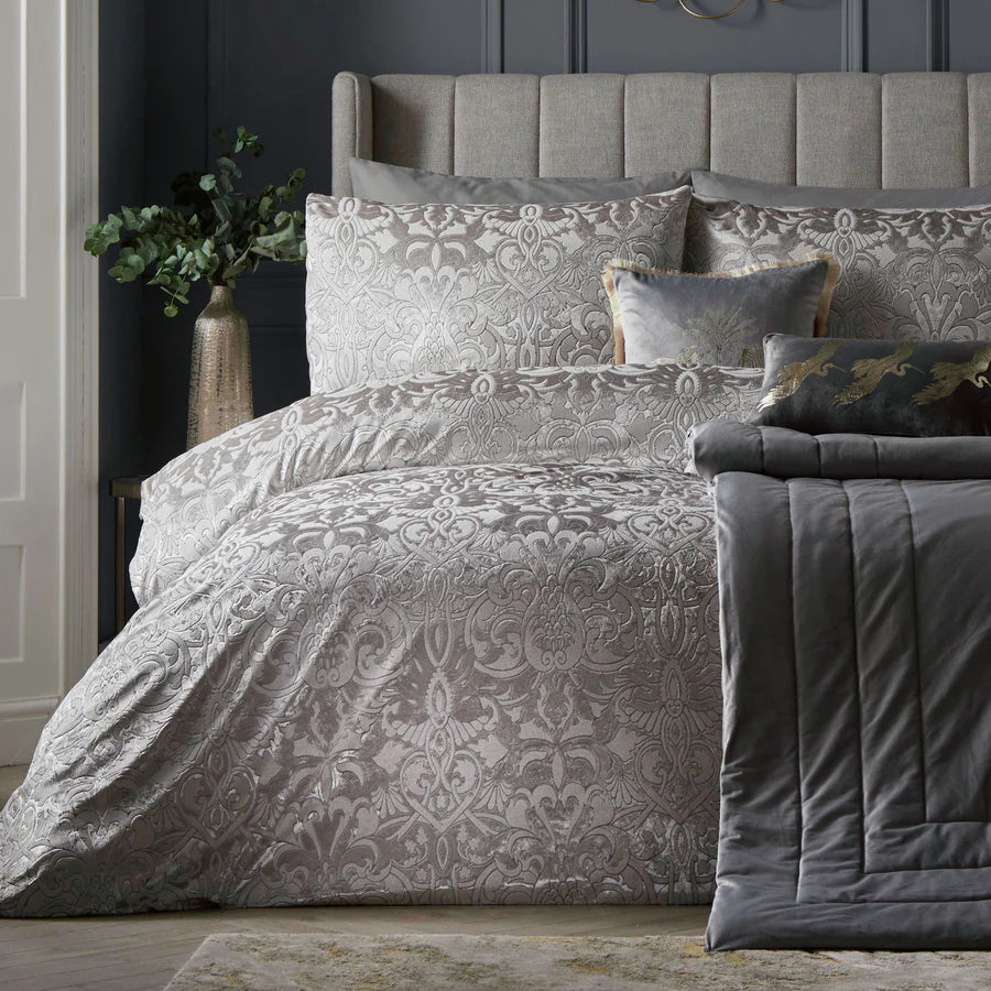 Laurence Llewelyn Bowen Firenza Luxury Duvet Cover Set - Silver | Premium Bedding Collection for Master Bedroom & Guest Room Decor