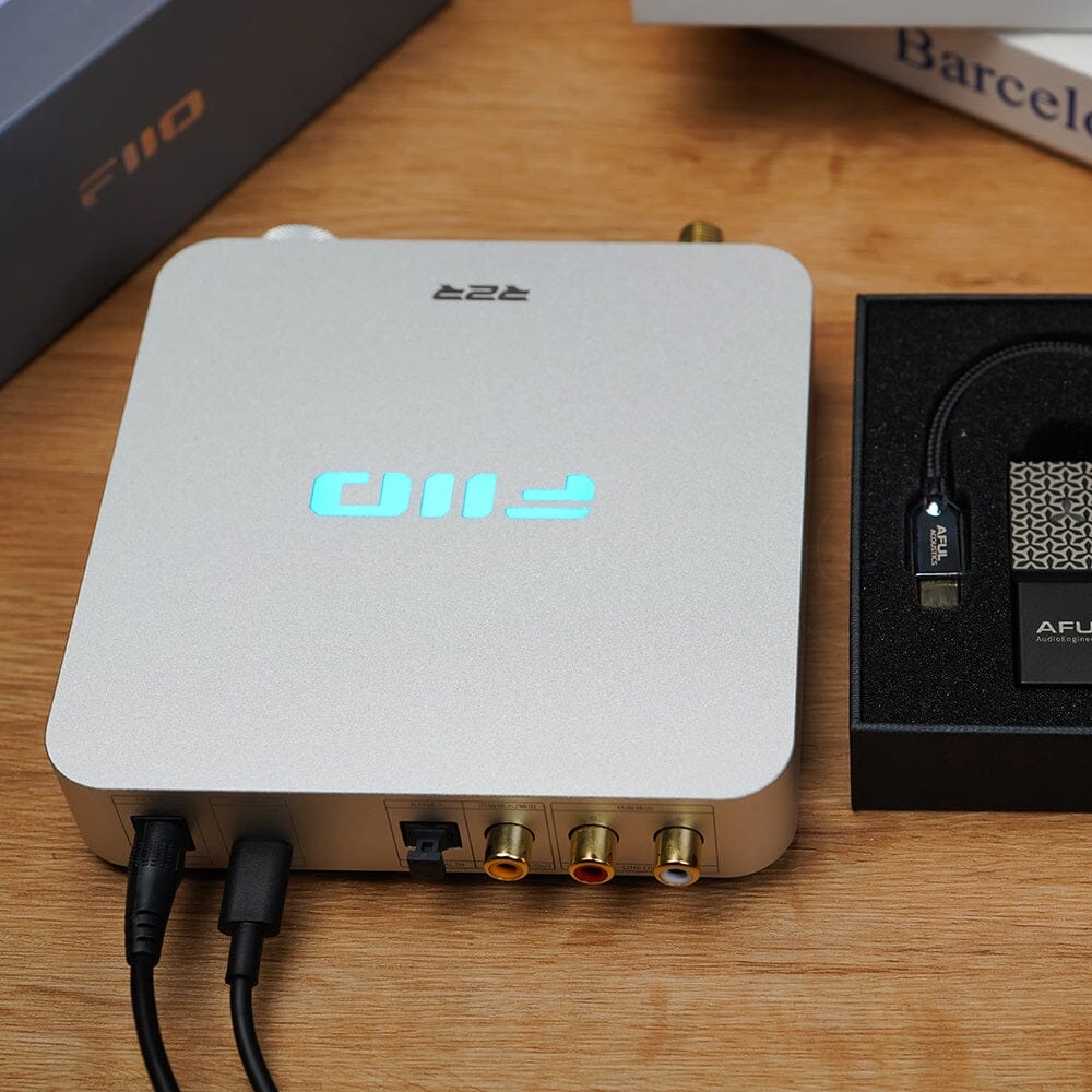 FiiO K11 R2R High Performance Desktop DAC & Headphone Amplifier - Audiophile Grade Sound for Home Studio, Gaming & Music Listening