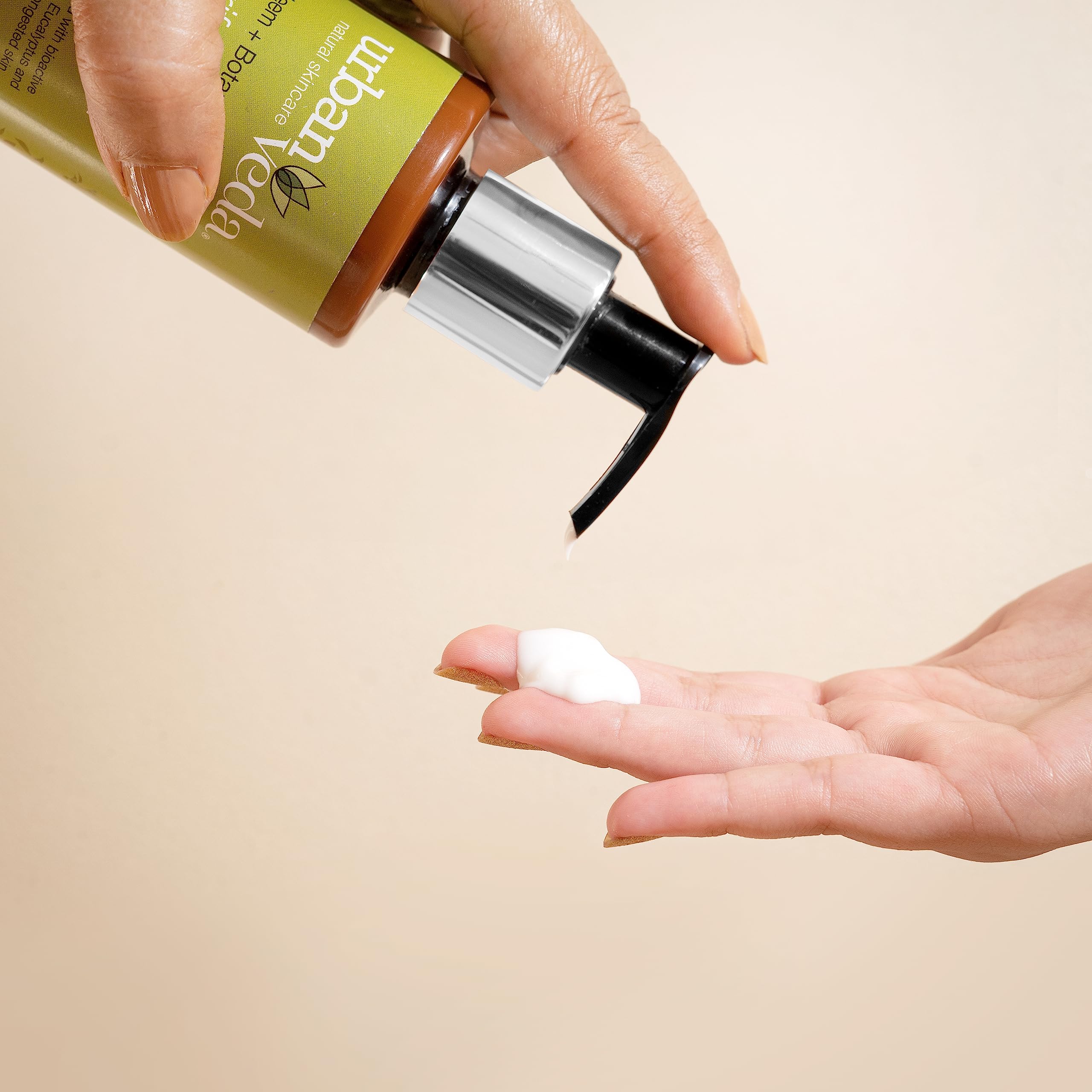 Urban Veda Purifying Neem Body Lotion for Oily & Acne-Prone Skin | Natural Moisturizer with Detoxifying Properties | Nourishing Care for Congested Skin | Perfect for Daily Skincare Routine & Post-Workout Refreshment
