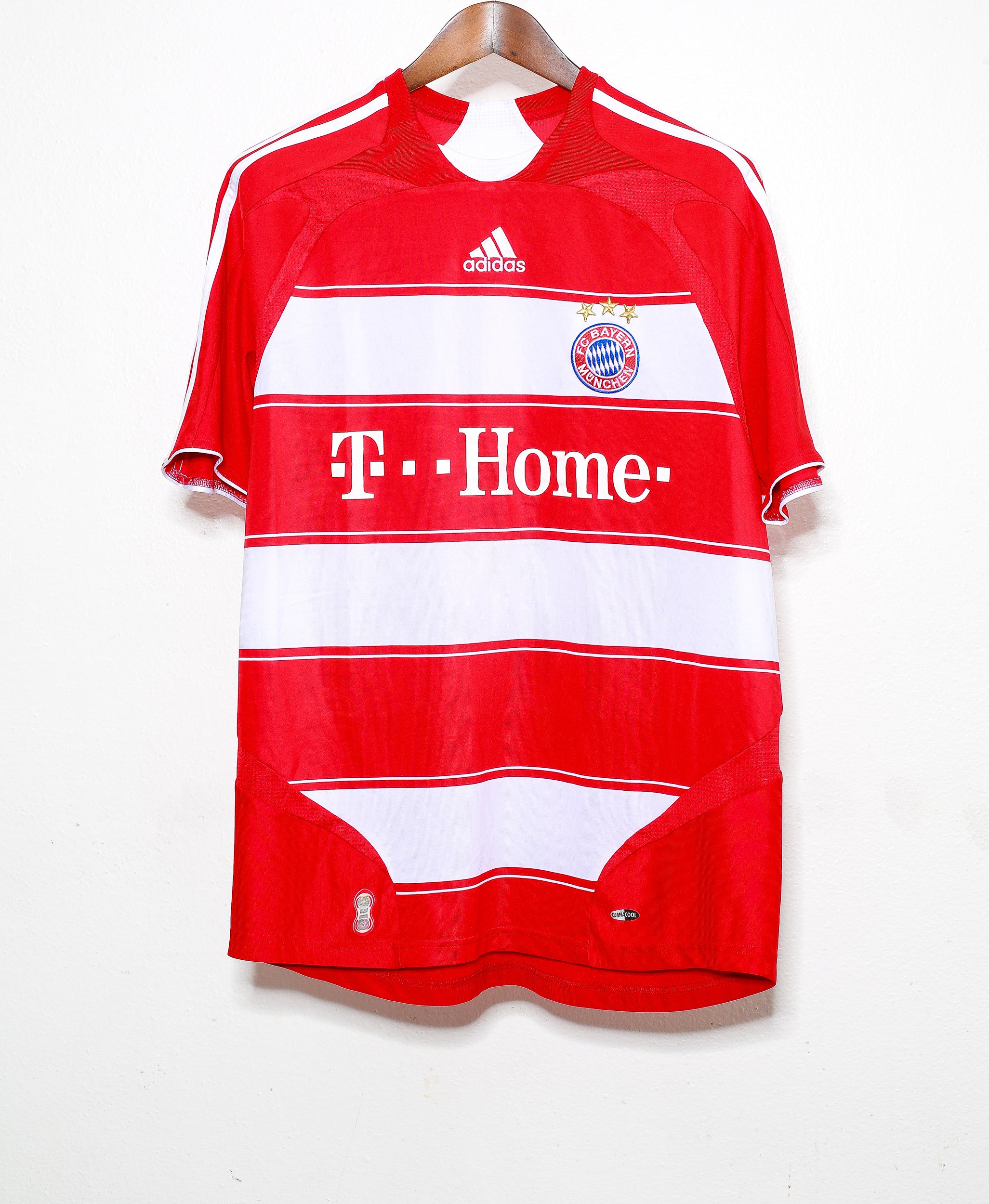 2007 Bayern Munich Home Jersey #9 Toni Kroos - Authentic Soccer Shirt for Fans & Collectors - Perfect for Matches, Training, and Memorabilia Display