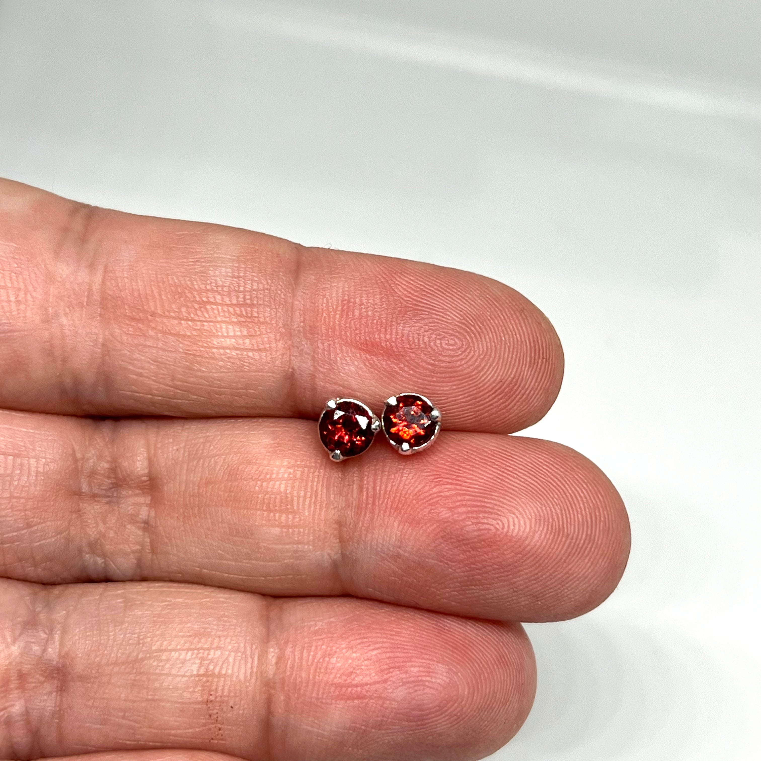 5mm Round Faceted Gemstone Stud Earrings - 3 Prong Set (PSE005) | Elegant & Durable for Daily Wear, Parties & Gifts