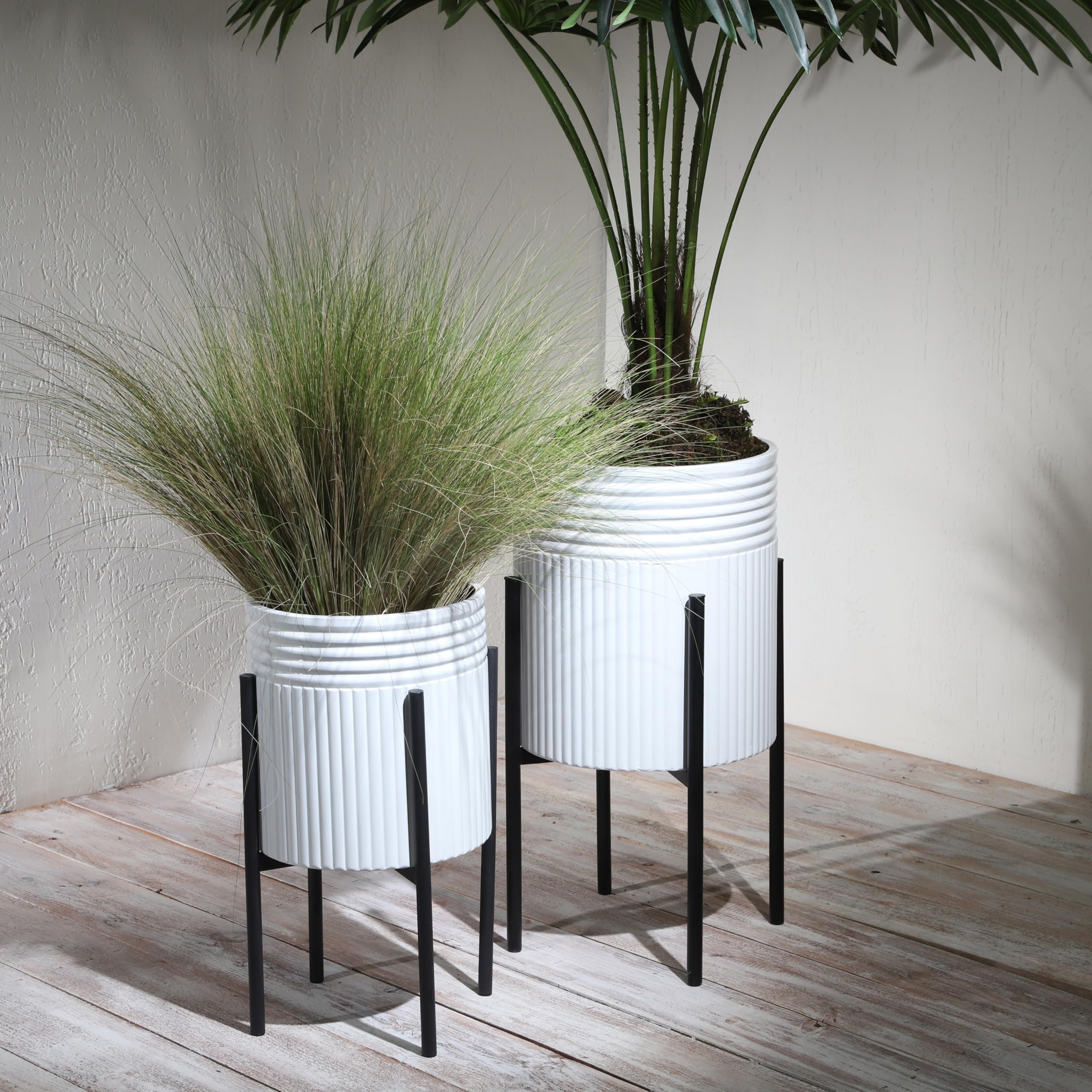 Set of 2 Modern Iron Planters with Stand - Contemporary Dunes Lined Design in White & Black for Indoor Outdoor Plants | Perfect for Home Decor, Office, Garden & Patio