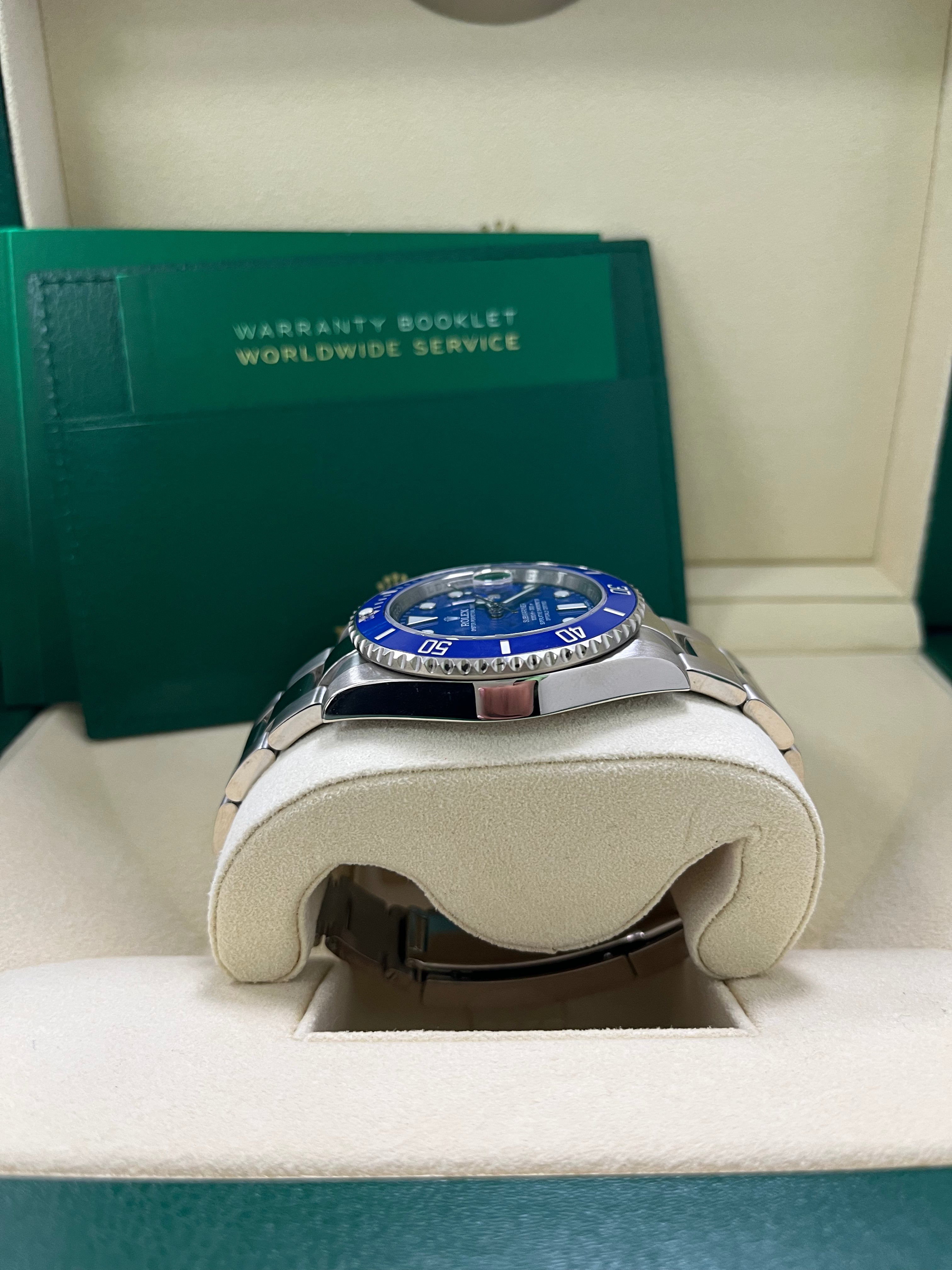 Rolex Submariner Date 40mm White Gold Blue Dial Smurf Watch (Ref. 116619LB) - Luxury Diving Timepiece for Men, Perfect for Water Sports & Formal Occasions