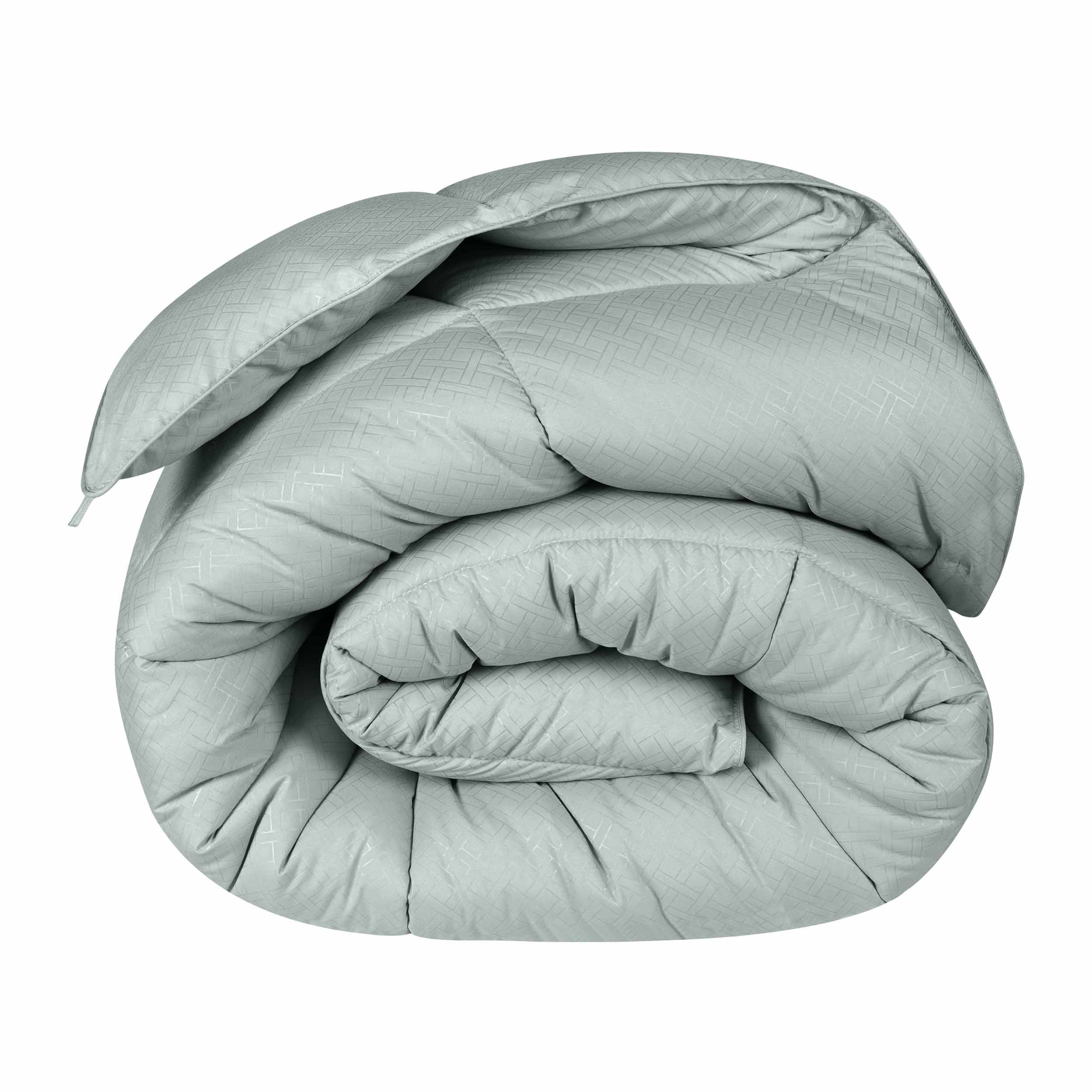 Luxury Basketweave Plush Down Alternative Comforter - Hypoallergenic & Breathable All-Season Bedding for Master Bedroom, Guest Room & Dorm
