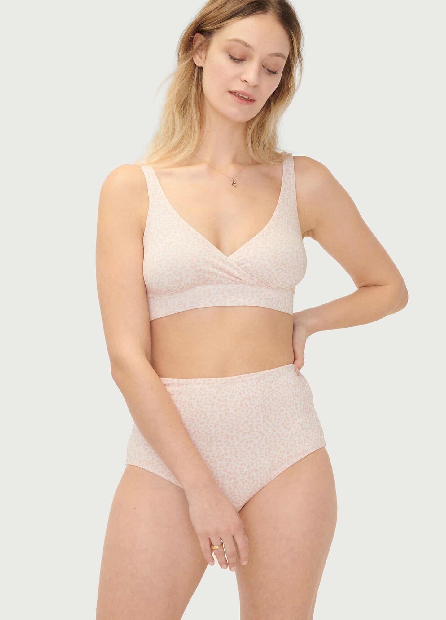 The Dream Feed Nursing and Sleep Bra - Comfortable Maternity Bra for Breastfeeding & Nighttime Wear - Perfect for New Moms and Nursing Mothers at Home or On-the-Go