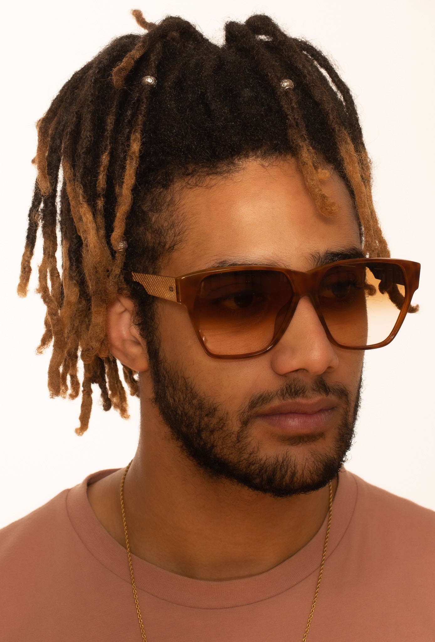 Christian Dior 2565 10 Sunglasses - Luxury Designer Shades for Women & Men | UV Protection, Fashionable & Durable | Perfect for Outdoor Activities, Beach & Driving