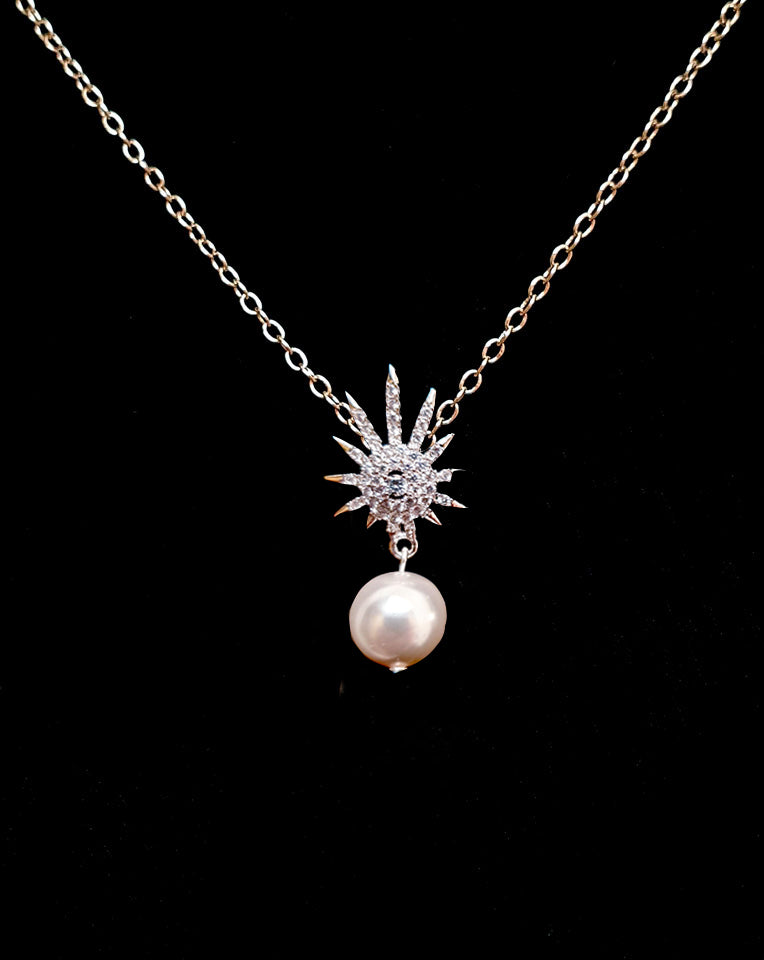 Venus Pearl Pendant Necklace - Elegant White Pearl Jewelry for Women - Perfect Gift for Birthday, Anniversary & Valentine's Day - Ideal for Weddings, Parties & Special Occasions