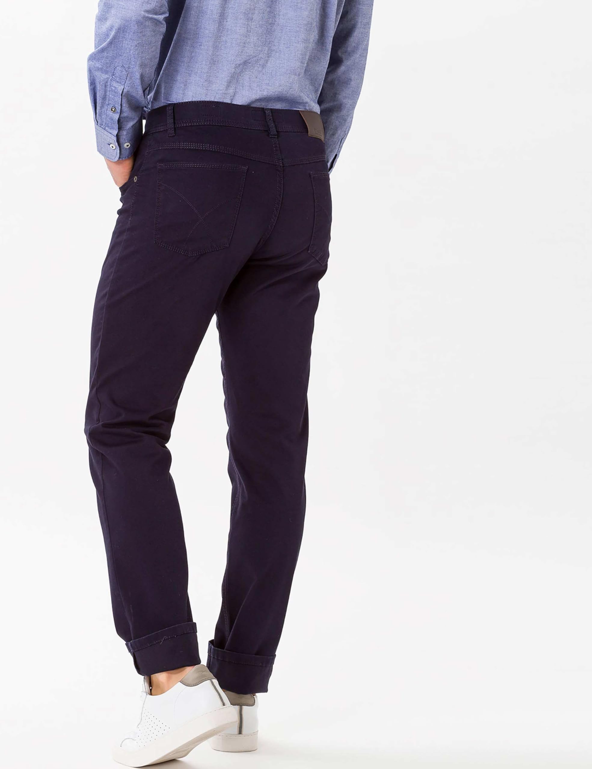 Modern Men's Casual & Business Wear - Stylish & Comfortable Clothing for Work, Travel & Everyday Outfits