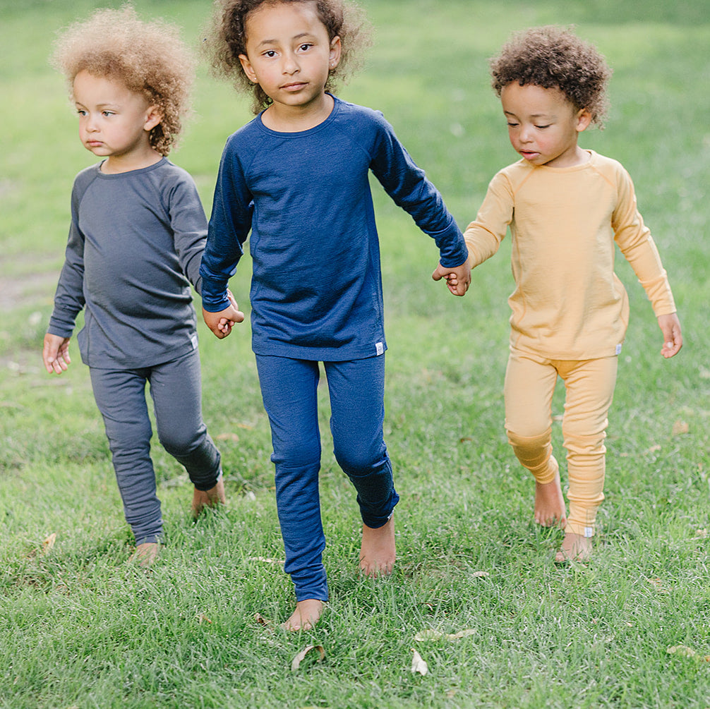 Kids Merino Wool Base Layer & Thermal Leggings for Boys & Girls - Soft, Warm Winter Underwear for Cold Weather - Perfect for Skiing, Snowboarding & Outdoor Activities