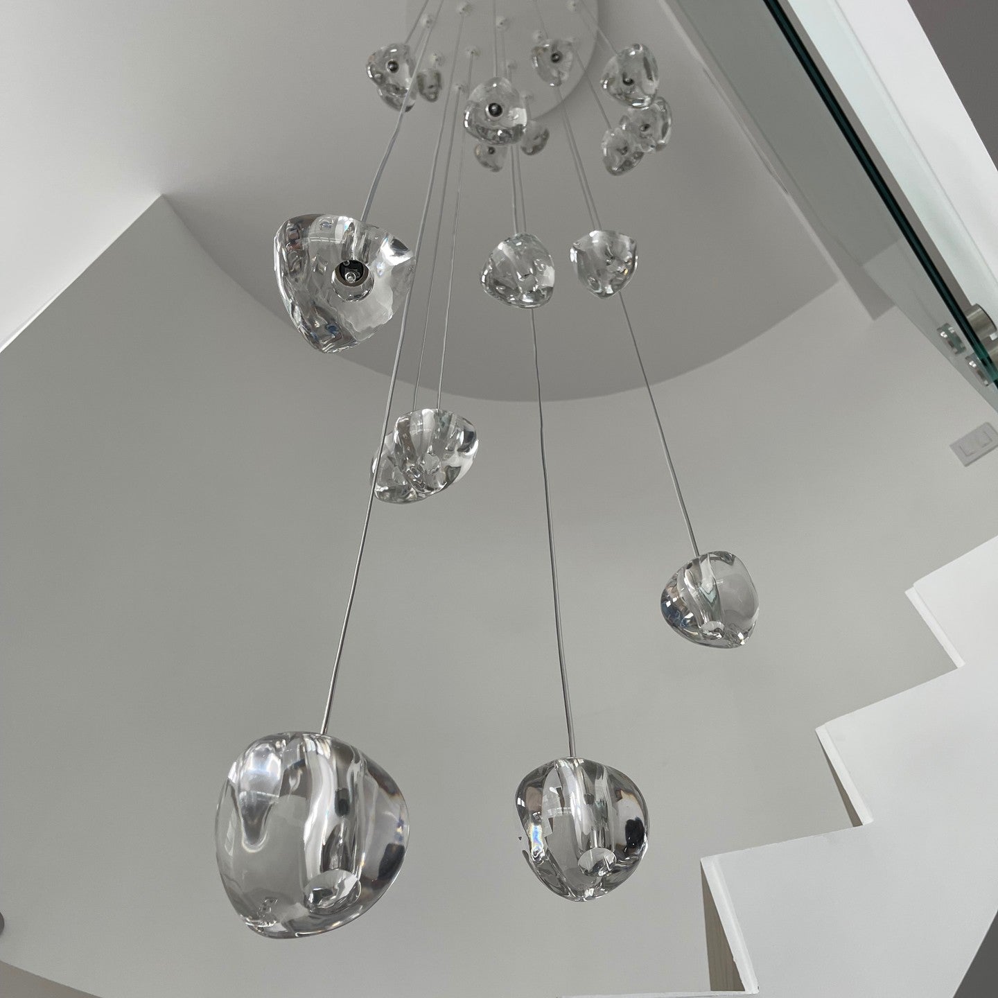 Elegant Crystal Pendant Light - Modern Chandelier for Dining Room, Bedroom & Living Room Decor - Dimmable LED Hanging Lamp for Home & Office Lighting
