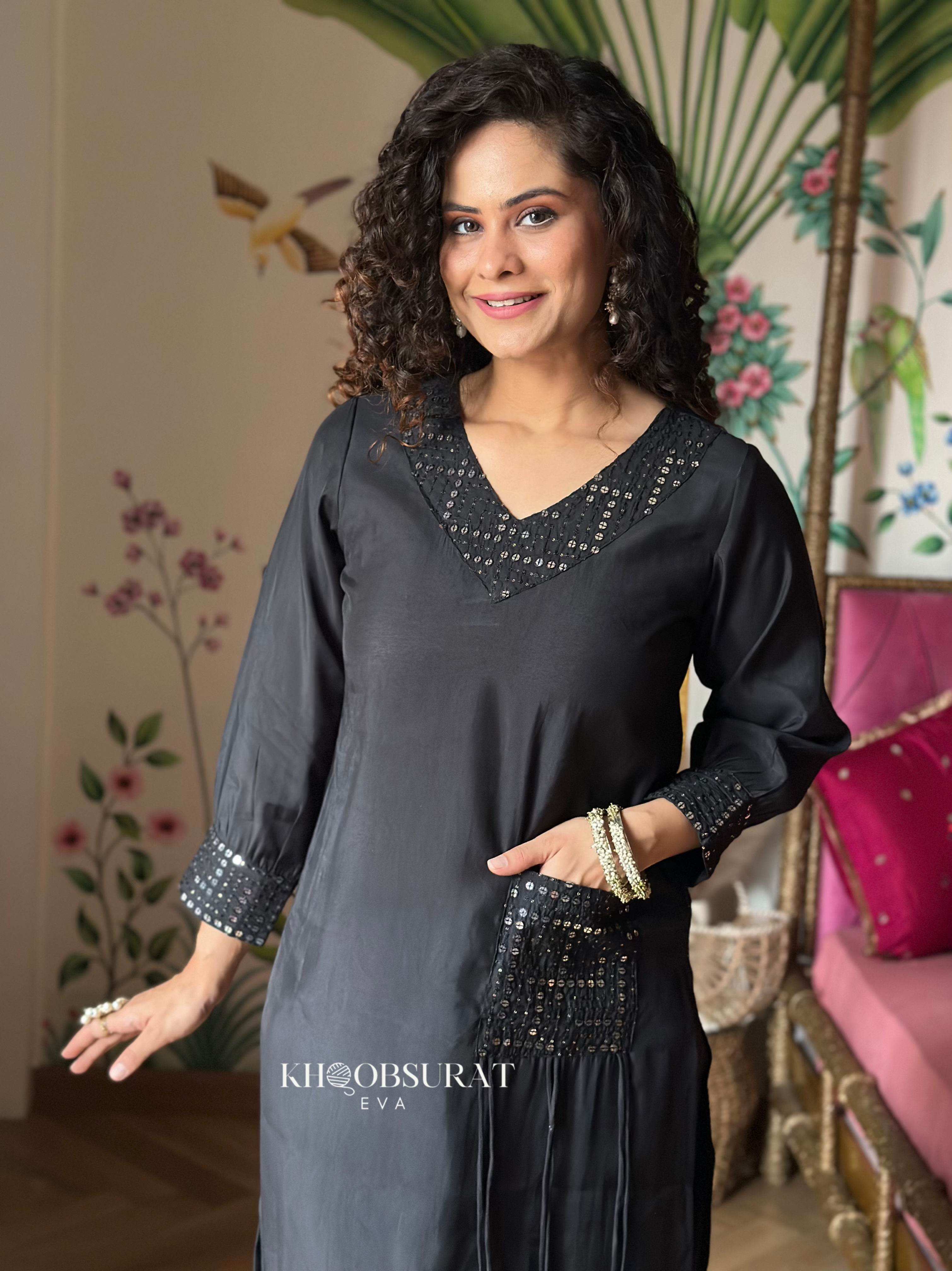 Stylish Indian Designer Black Kurta Set for Men & Women | Traditional Ethnic Wear for Weddings, Festivals & Special Occasions