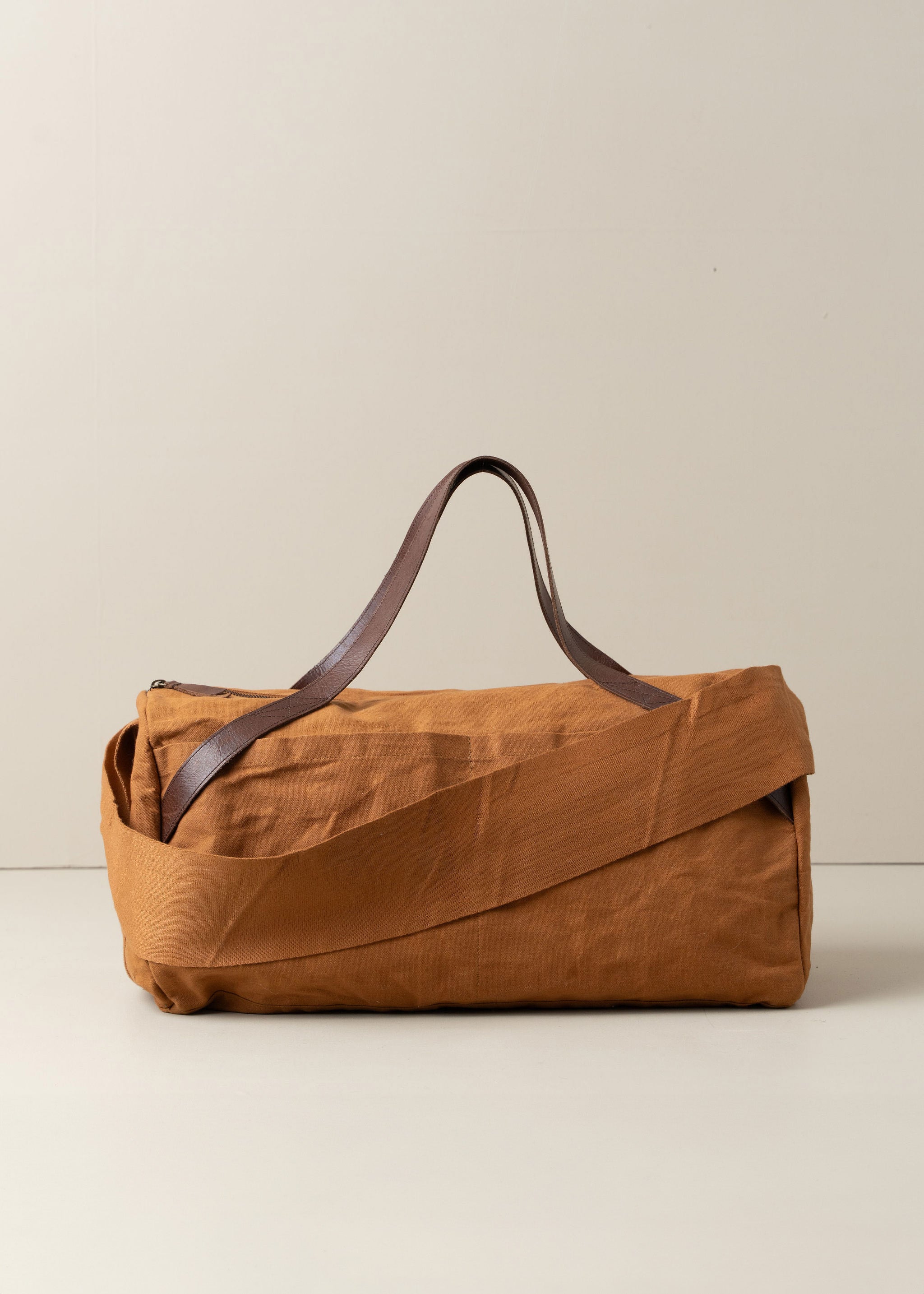 Journey Duffle Canvas Bag - Waterproof Travel Duffel Bag for Men & Women, Lightweight Carry-On Weekender Gym Bag with Shoulder Strap - Perfect for Travel, Gym, Camping & Outdoor Adventures