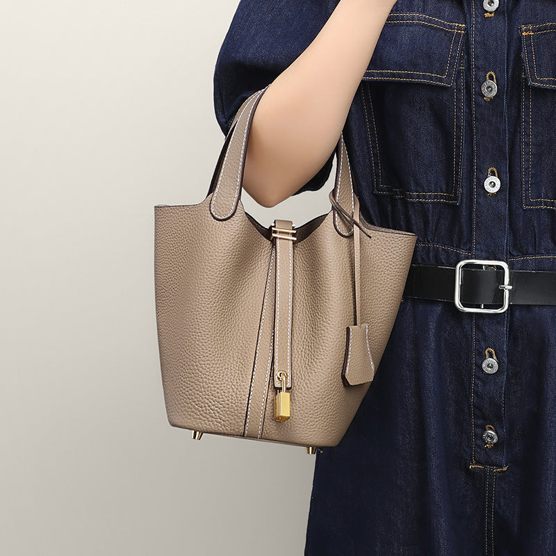 Stylish Genuine Leather Bucket Bag for Women - Trendy Crossbody Shoulder Handbag - Perfect for Work, Travel & Everyday Use