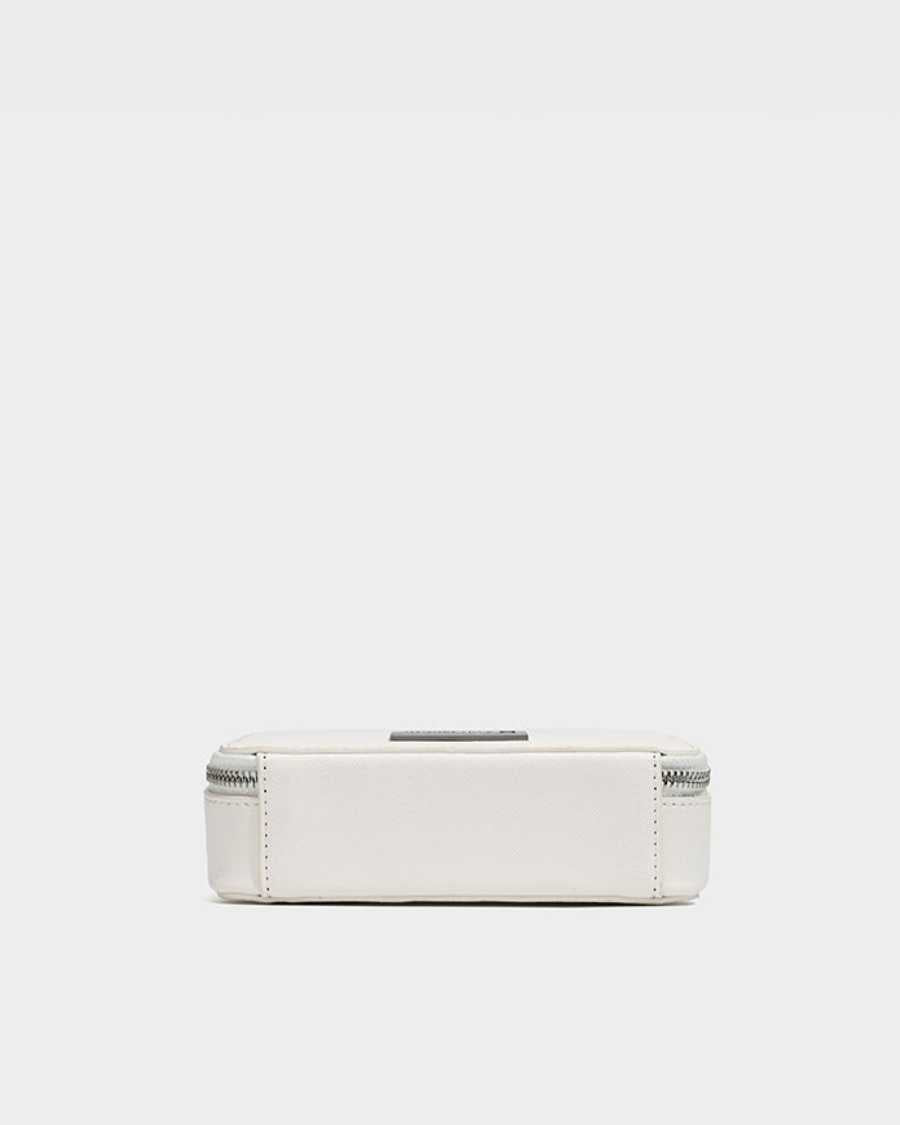 Bodega Belt Bag in White - Stylish & Functional Waist Pack for Travel, Running, and Everyday Use