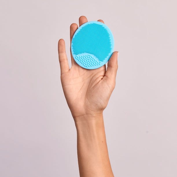 Fridababy DermaFrida SkinSoother - Baby Eczema Treatment & Dry Skin Relief - Gentle Exfoliating Brush for Sensitive Skin - Perfect for Newborns, Infants & Toddlers Bath Time Care