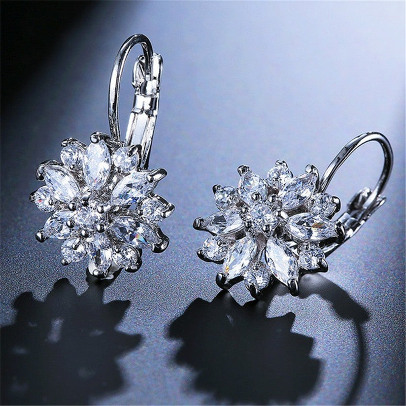 Stylish Rhinestone Sunflower Earrings for Women - Trendy Dangle Drop Ear Jewelry - Perfect for Parties, Weddings & Everyday Wear