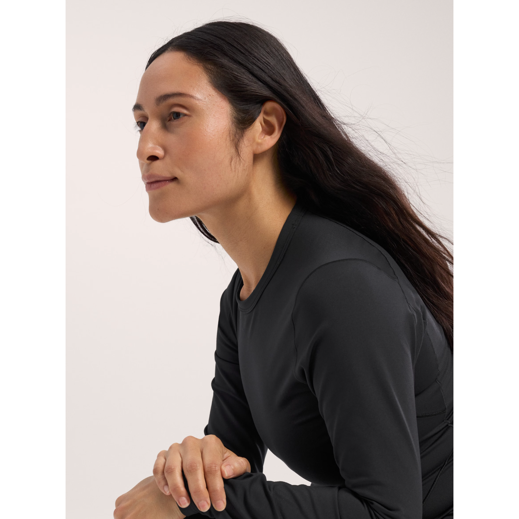Arc'teryx Women's Rho Crew Neck Long Sleeve Baselayer - Warm Thermal Shirt for Hiking, Skiing & Outdoor Activities