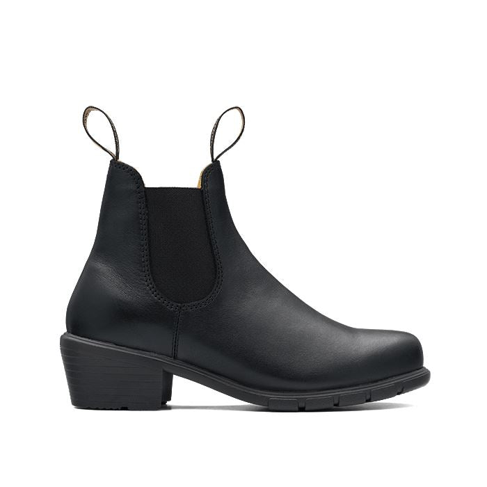 Blundstone Pull On Chelsea Boots - UK Size 16, Style 1671 in Black - Perfect for Work, Outdoor & Casual Wear