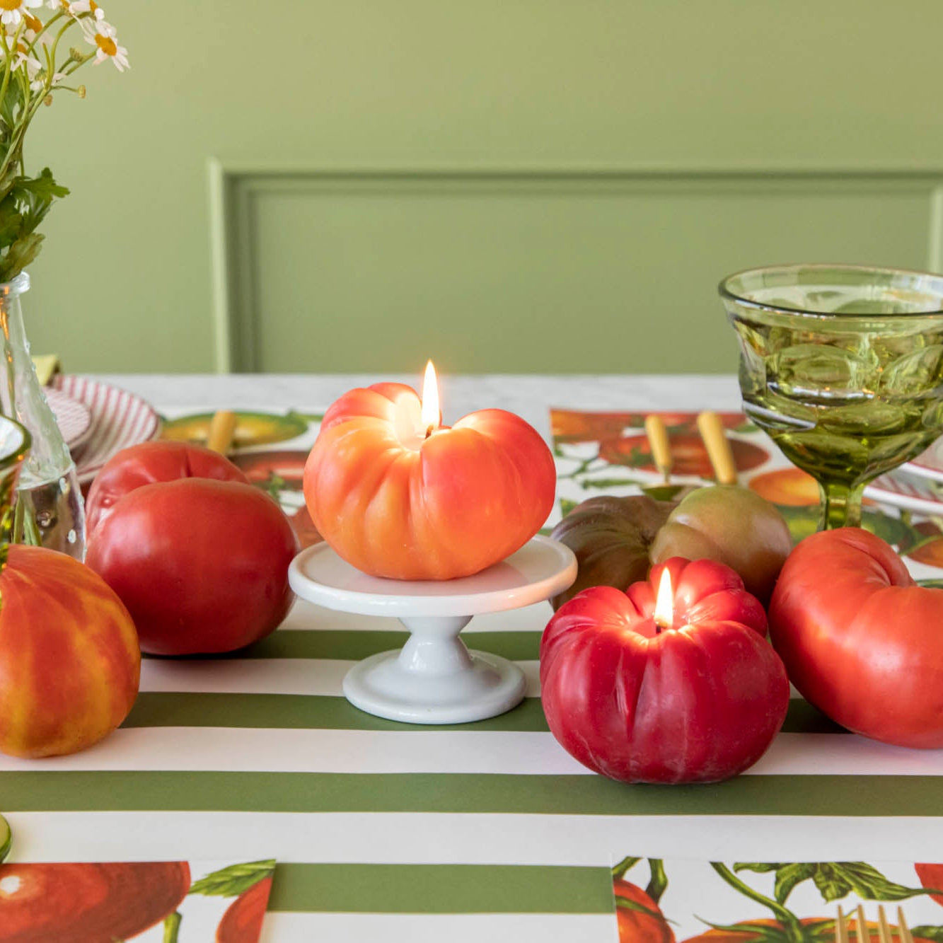 Organic Heirloom Tomato Scented Beeswax Candles - Handmade, Natural, Non-Toxic for Home, Kitchen & Romantic Dinner Ambiance