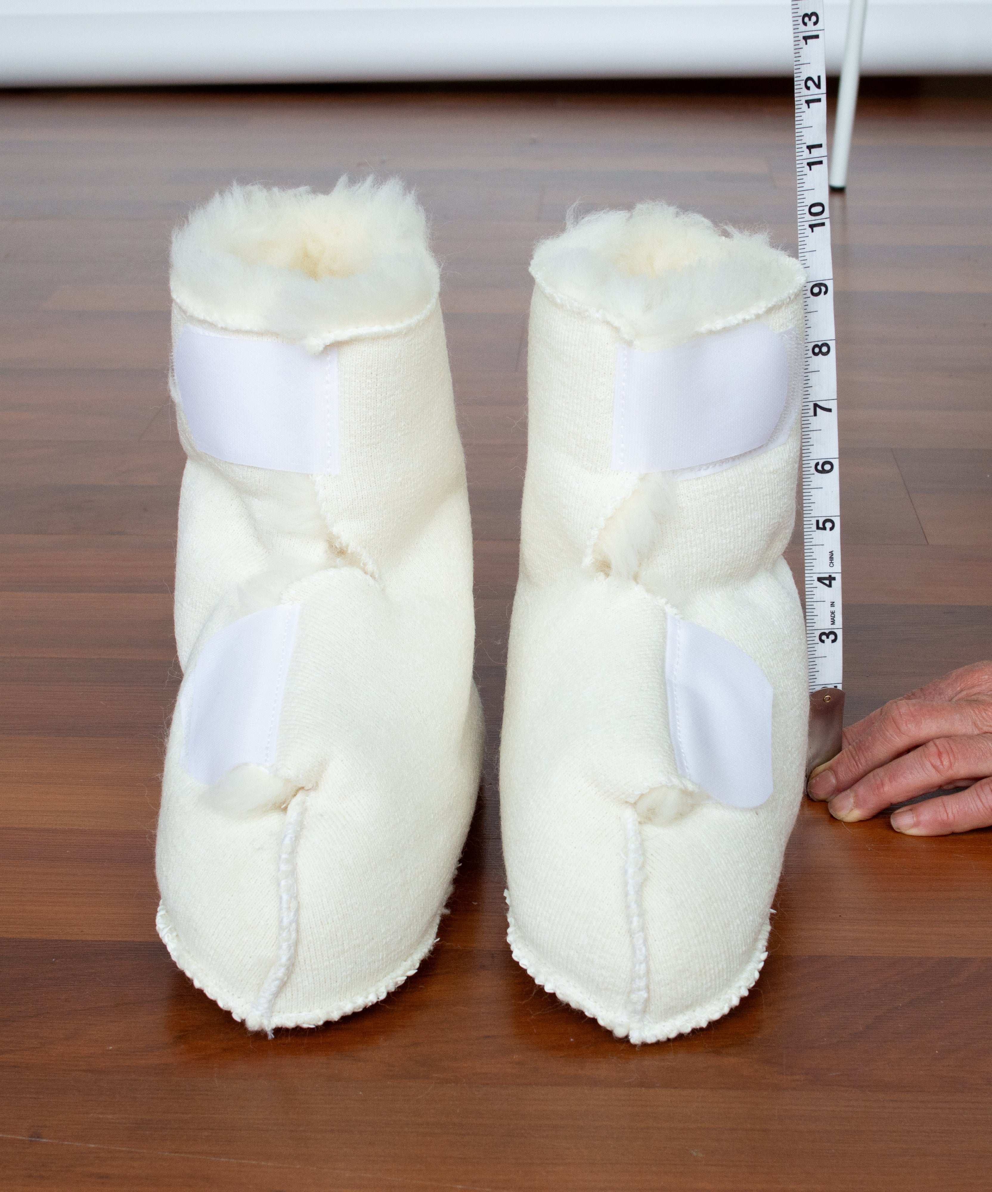Sheep Wool All Purpose Boot for Comfort & Support - Relieves Mild to Moderate Swelling - Perfect for Post-Surgery, Arthritis & Everyday Pain Relief