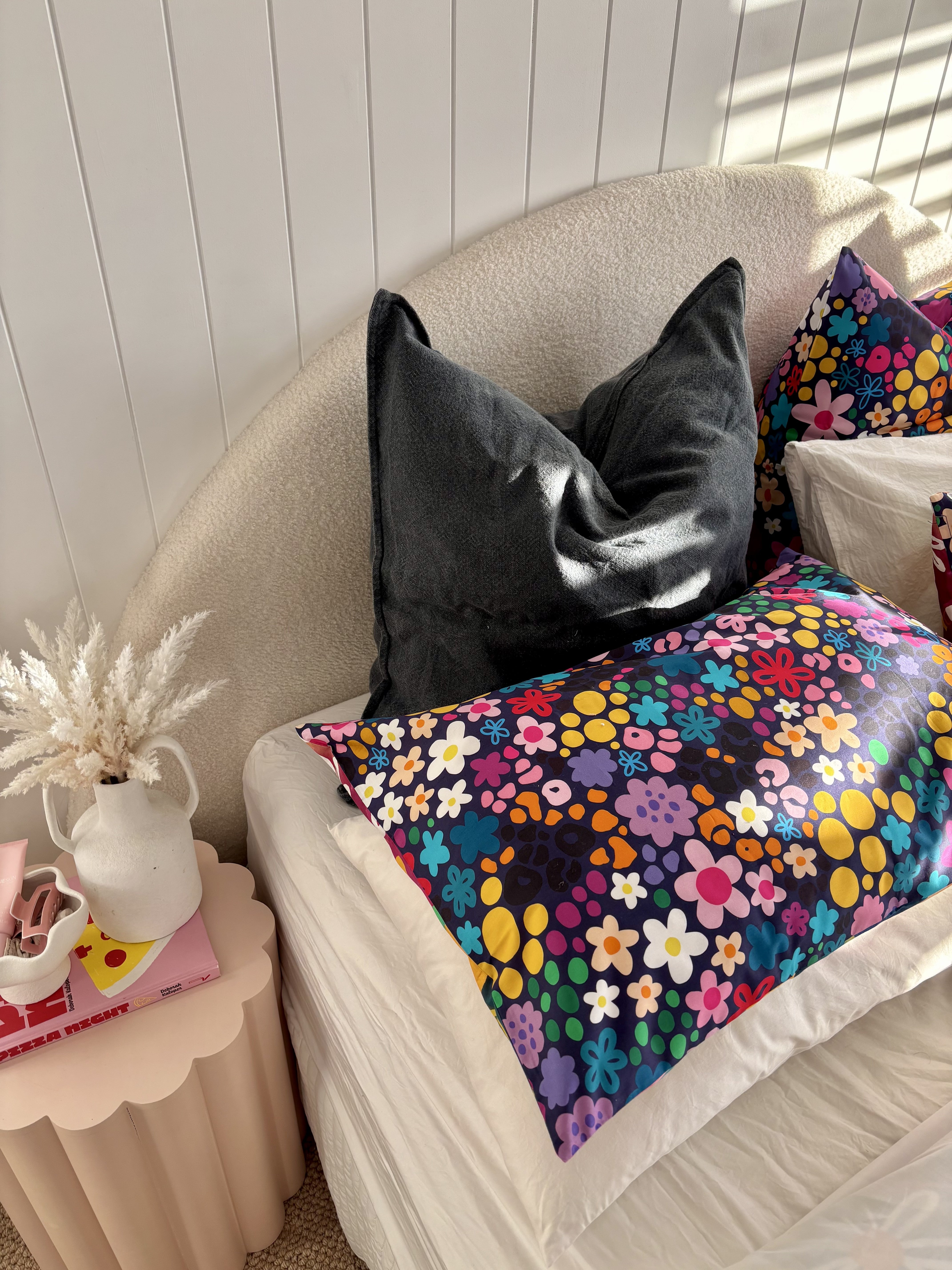 Kasey Rainbow Matilda Quilt Cover Set - Soft & Stylish Bedding for Cozy Nights - Perfect for Master Bedrooms, Guest Rooms & Dorm Decor
