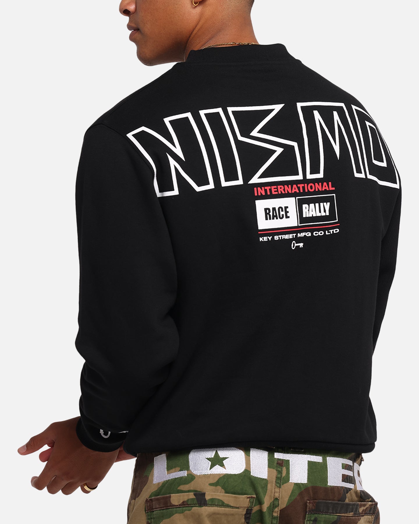 Nissan Nismo Classic Crewneck Sweatshirt - Black Vintage Unisex Pullover for Men & Women - Perfect for Casual Wear, Street Style & Car Enthusiasts