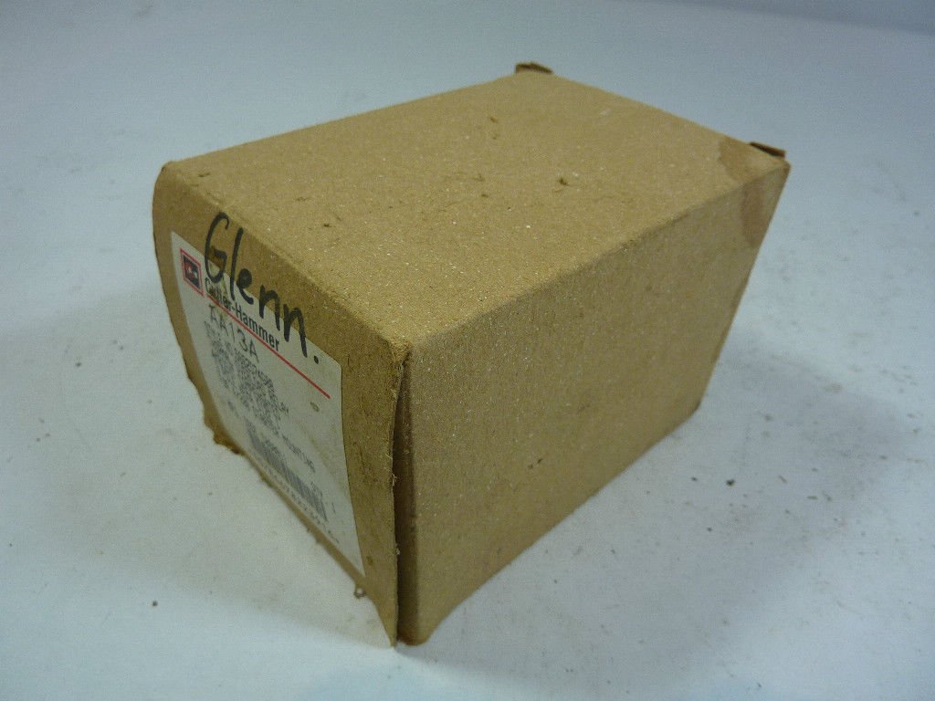 Cutler Hammer AA13A 3 Pole 600VAC Thermal Overload Relay for A/200 Starter - NEMA 1 Rated, Ambient Compensated - Ideal for Industrial Motor Protection & Electrical Control Panels