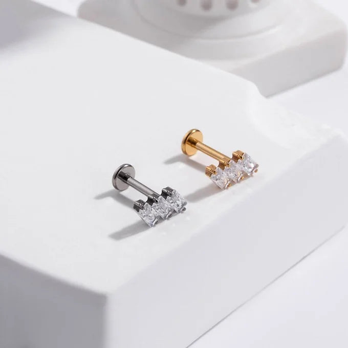 16G Sparkly CZ Titanium Lip Stud Labret Back Stud - Body Jewelry for Piercing | Perfect for Everyday Wear, Parties & Special Occasions