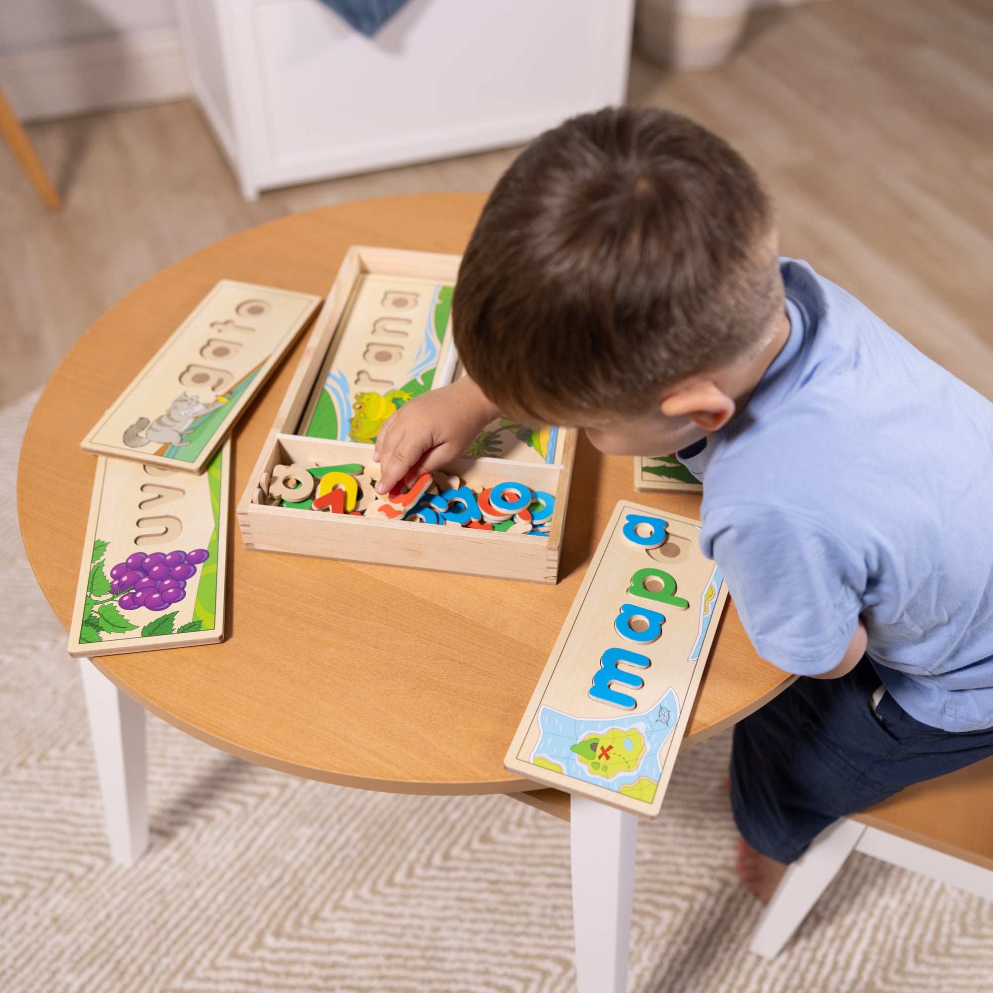 Spanish See & Spell Learning Toy - Educational Alphabet Game for Kids - Perfect for Preschool, Homeschool & Classroom Learning Activities