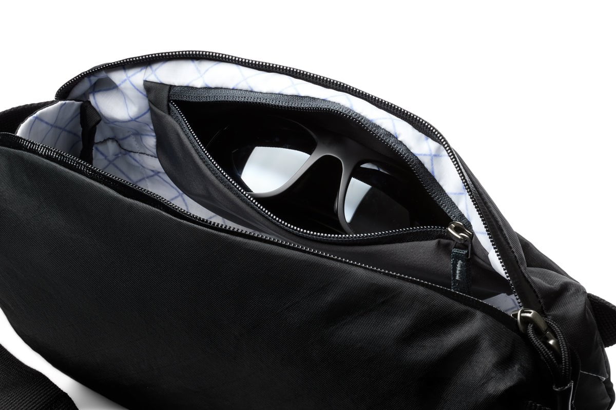 Bellroy Venture Sling 6L - Premium Crossbody Sling Bag for Men & Women - Water-Resistant Travel & Everyday Carry Backpack - Perfect for Hiking, Commuting & Urban Adventures