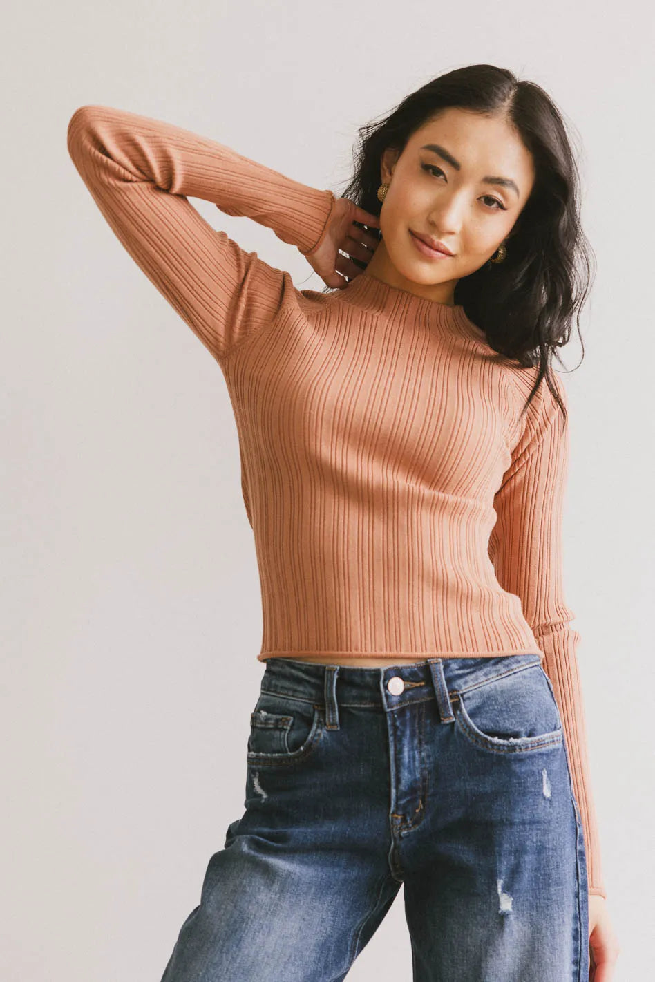 Azizi Ribbed Clay Top for Women - Soft Stretch Casual T-Shirt, Perfect for Everyday Wear, Workouts & Layering