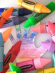 DIY Crayon Soap Mold for Handmade Soap Making - Perfect for Kids Crafts, Birthday Party Favors & Gift Ideas