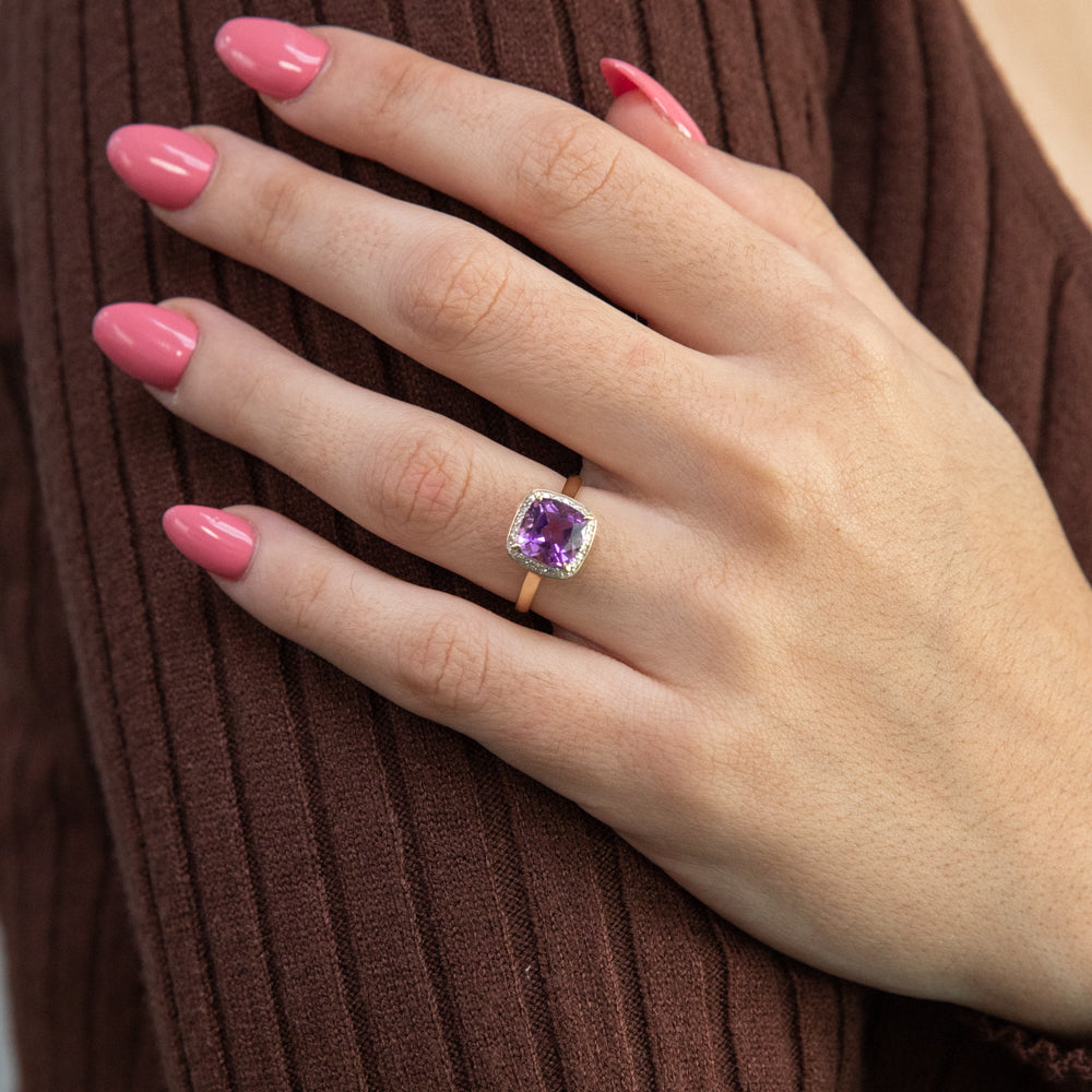 9ct Yellow Gold Amethyst Diamond Ring for Women - Elegant Purple Gemstone Jewelry Gift for Anniversary, Engagement & Special Occasions