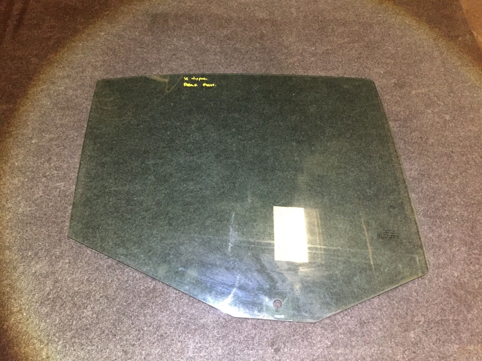2002-2008 Jaguar X-Type Rear Right Passenger Door Window Glass Replacement - OEM Quality for Smooth Operation & Perfect Fit - Ideal for Car Repair & Auto Glass Replacement