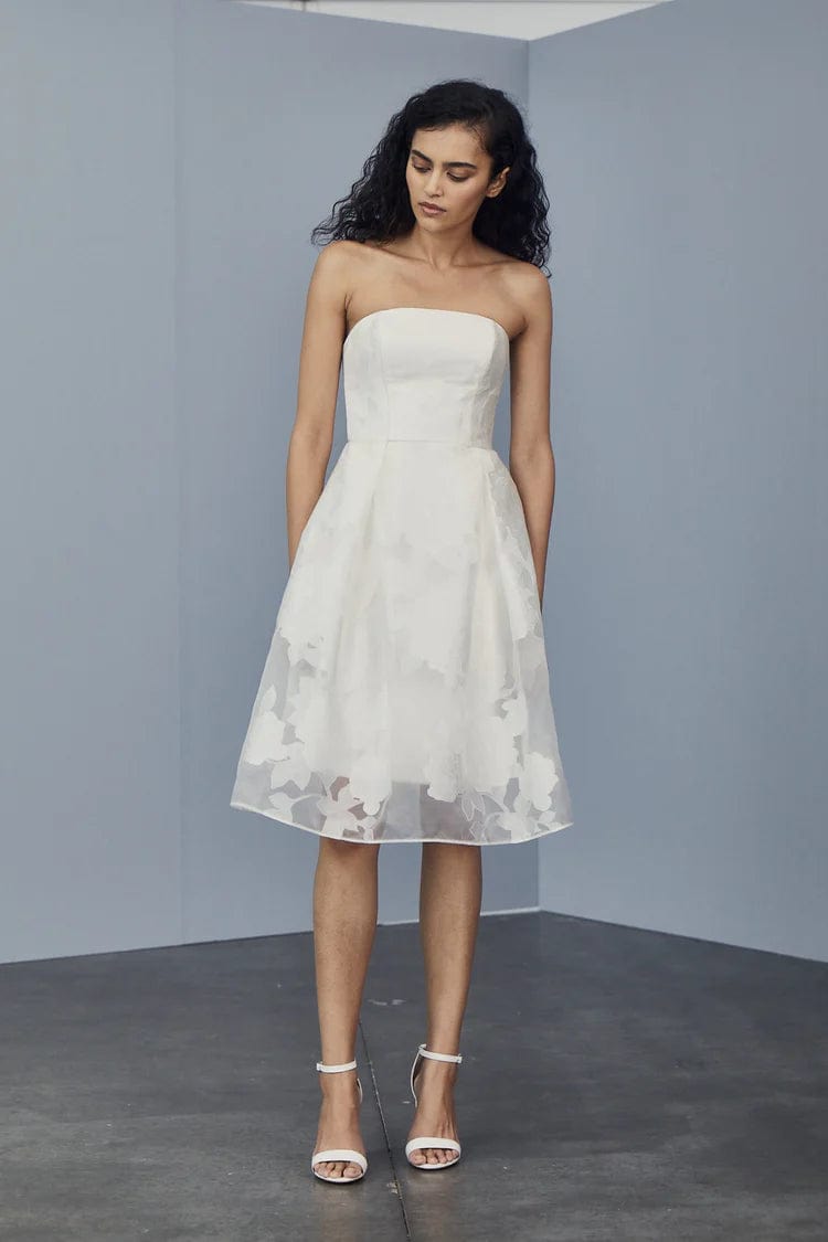 Amsale LW166 Wedding Dress Size 6 - Elegant Bridal Gown for Church Ceremony & Reception