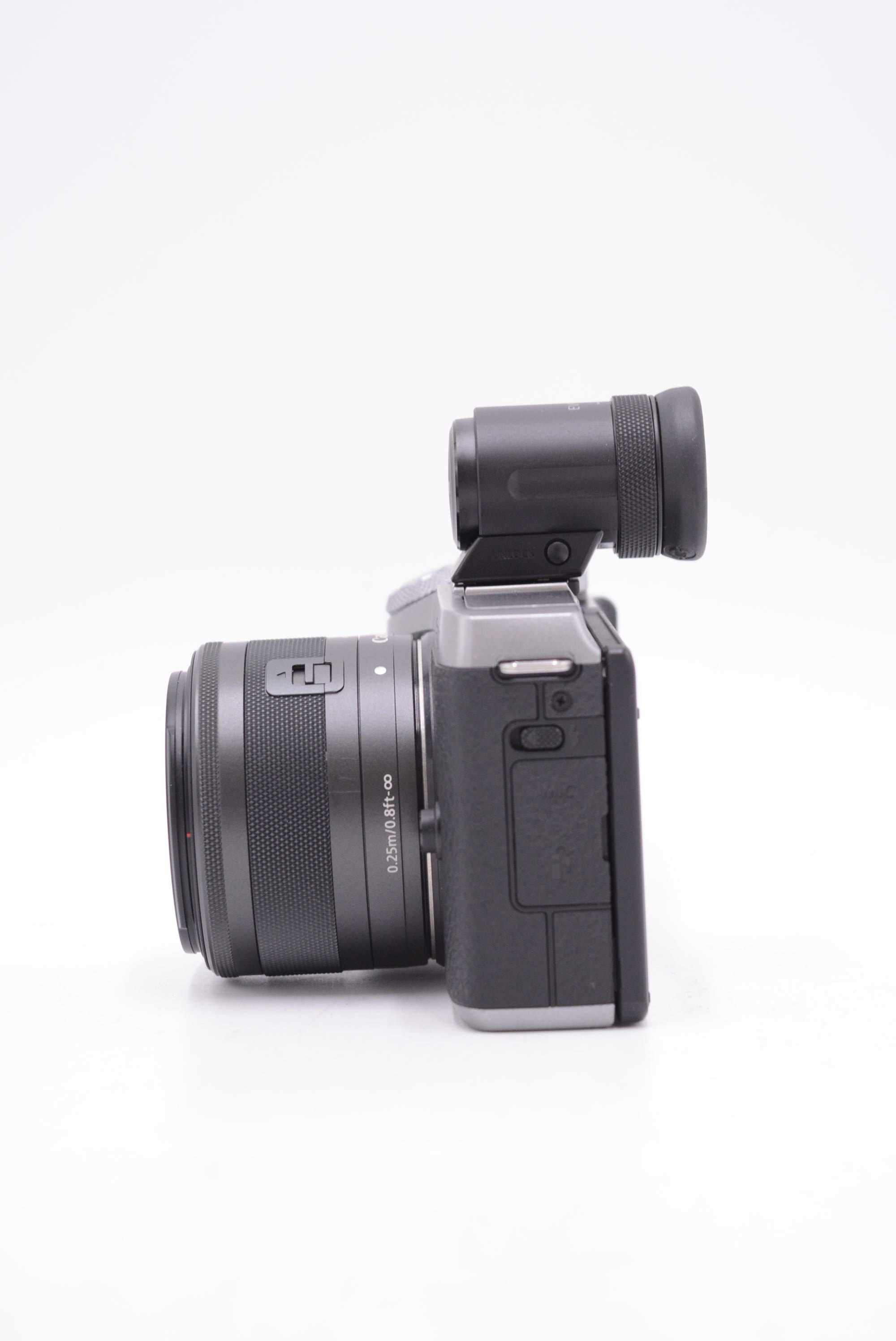 Canon EOS M6 Mark II Mirrorless Camera with EF-M 15-45mm f/3.5-6.3 Lens & EVF-DC2 Viewfinder - Perfect for Travel Photography, Vlogging & Street Shooting (Used)