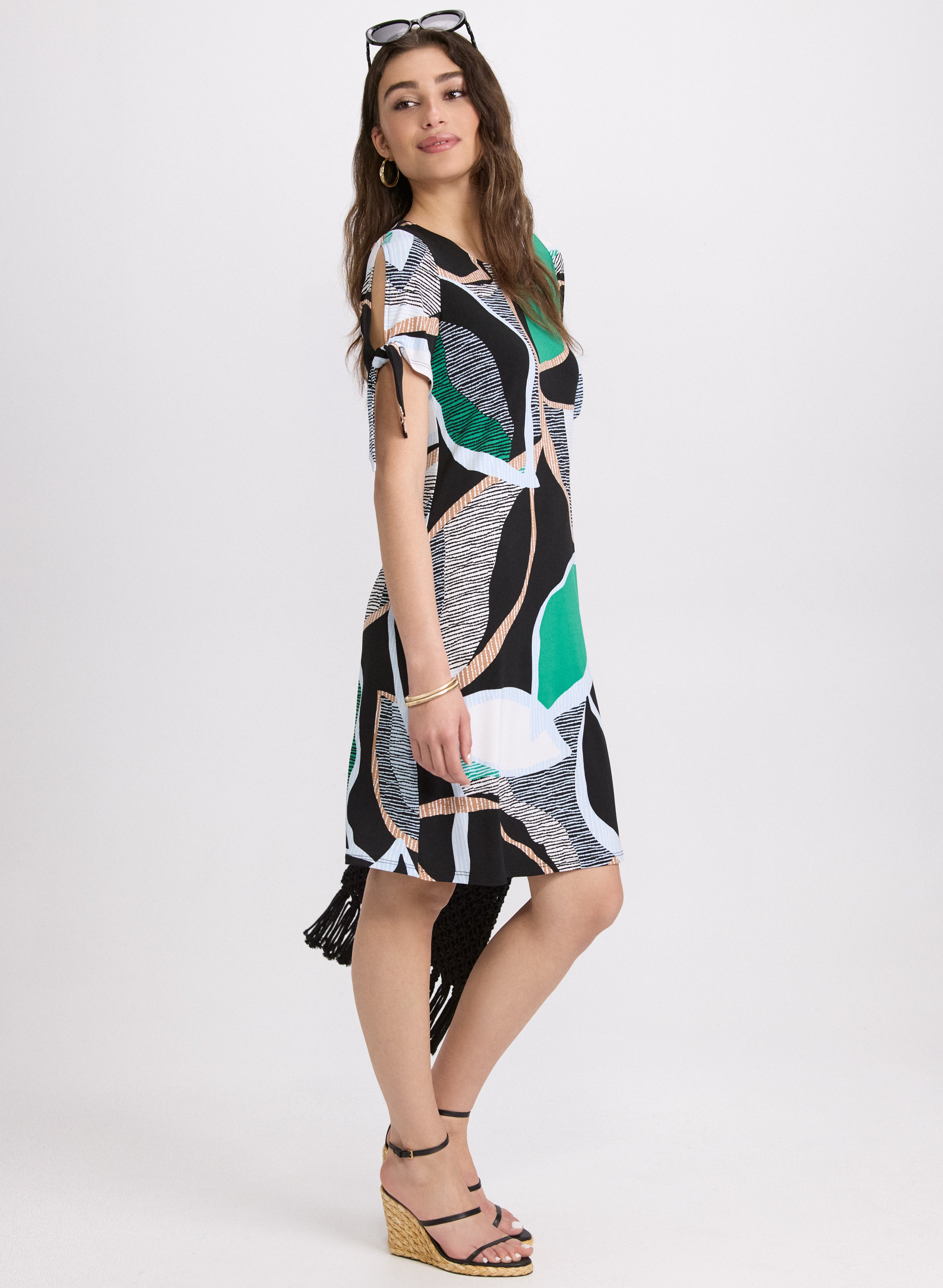 Stylish Abstract Leaf Print Dress for Women - Flowy Boho Summer Dress for Beach, Vacation & Casual Outings