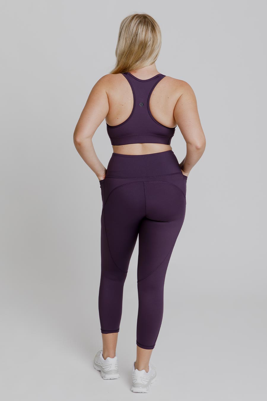 Training Pocket Move 7/8 Leggings for Women - Blackcurrant Color | High Waist Yoga Pants with Side Pockets | Perfect for Gym, Running, Workout & Lounge Wear