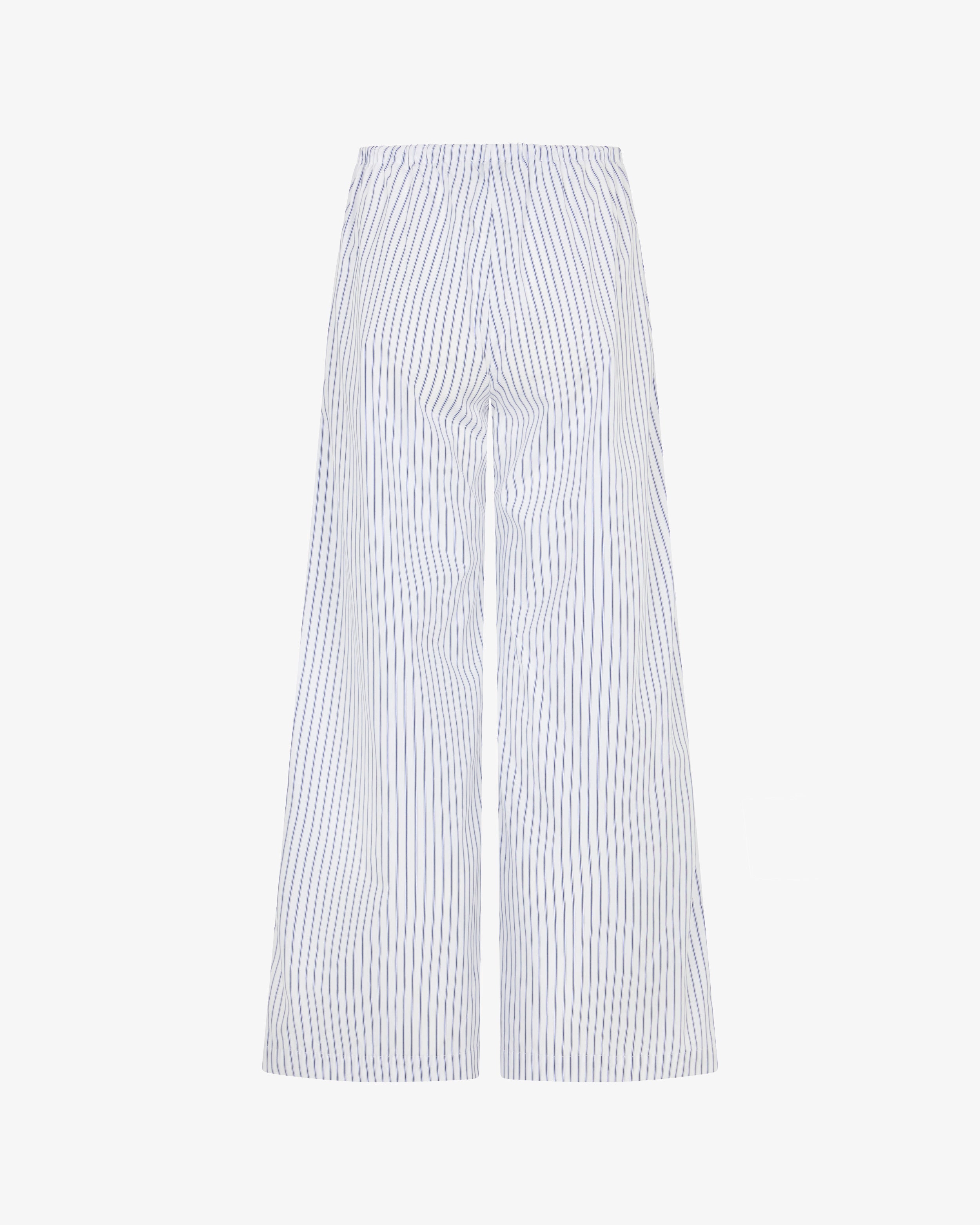 Stylish Striped Cropped Jogger Pants - Navy & White | Comfortable Women's Lounge Pants for Yoga, Running & Casual Wear
