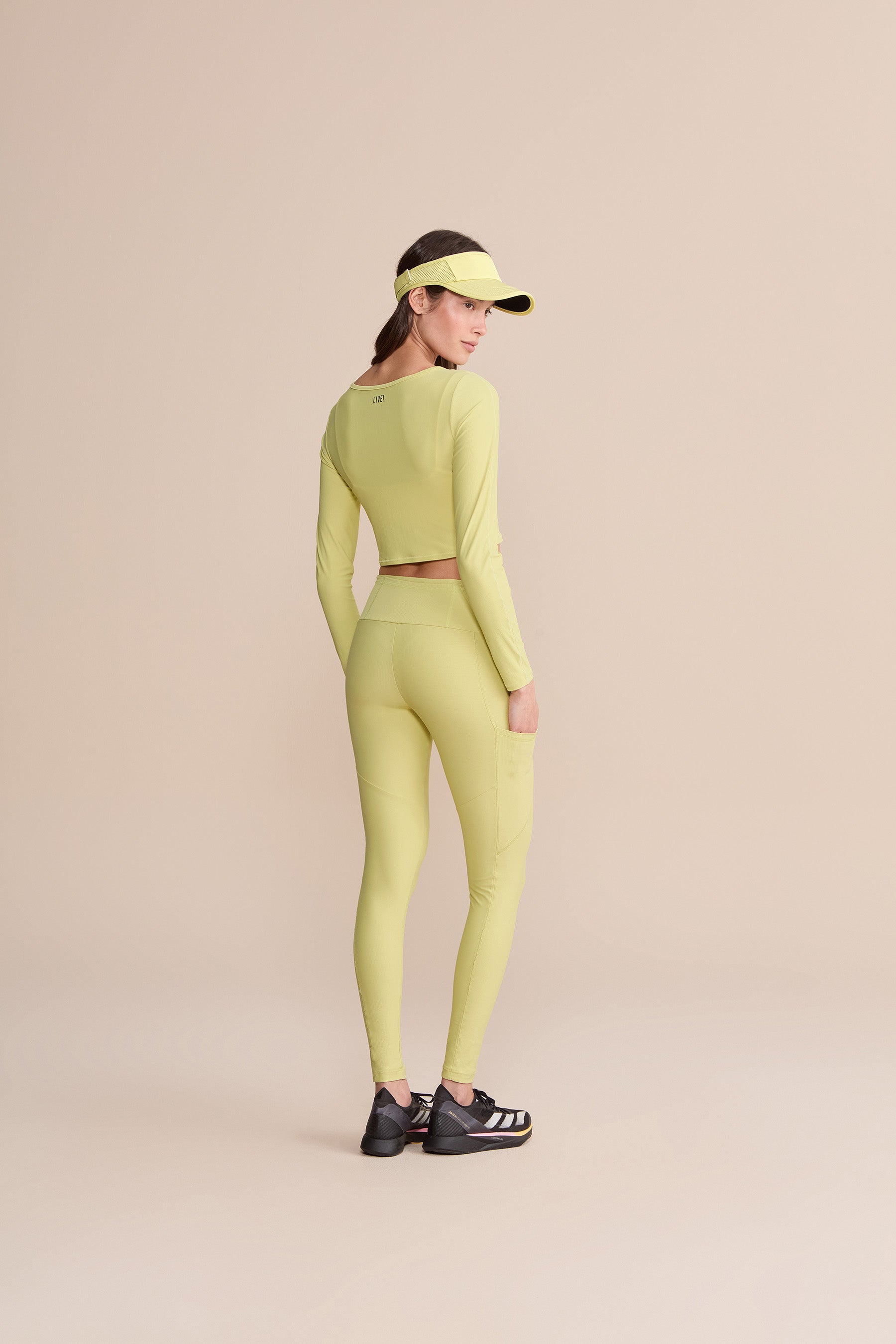 Harmony Crop Long Sleeve Tops for Women - Soft Stretchy Yoga Shirts, Workout Tees & Casual Wear - Perfect for Yoga, Gym, Running & Everyday Outfits