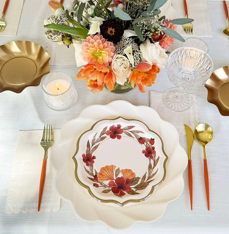 Elegant Autumn Blossom Table Setting for Fall Dinner Parties - Floral Centerpiece Decor for Thanksgiving & Holiday Gatherings