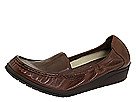 Walking Cradles Delta Women's Slip-On Comfort Shoes - Arch Support & Cushioned Insoles for All-Day Wear at Work, Travel & Casual Outings