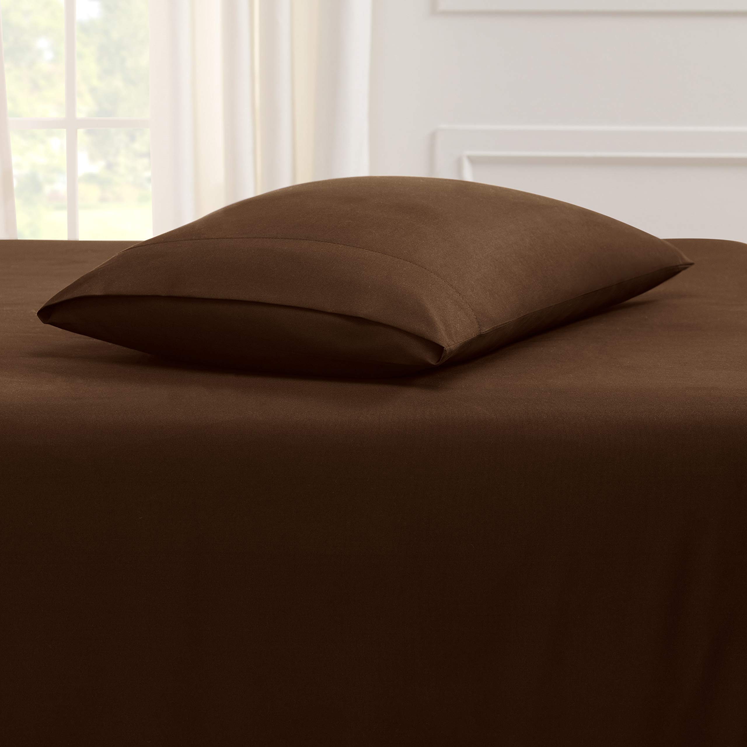 Empyrean Soft Queen Size Pillowcases Set of 4 - Standard Size Chocolate Brown Bedding Pillow Covers for Luxury Hotels, Guest Rooms & Cozy Home Decor