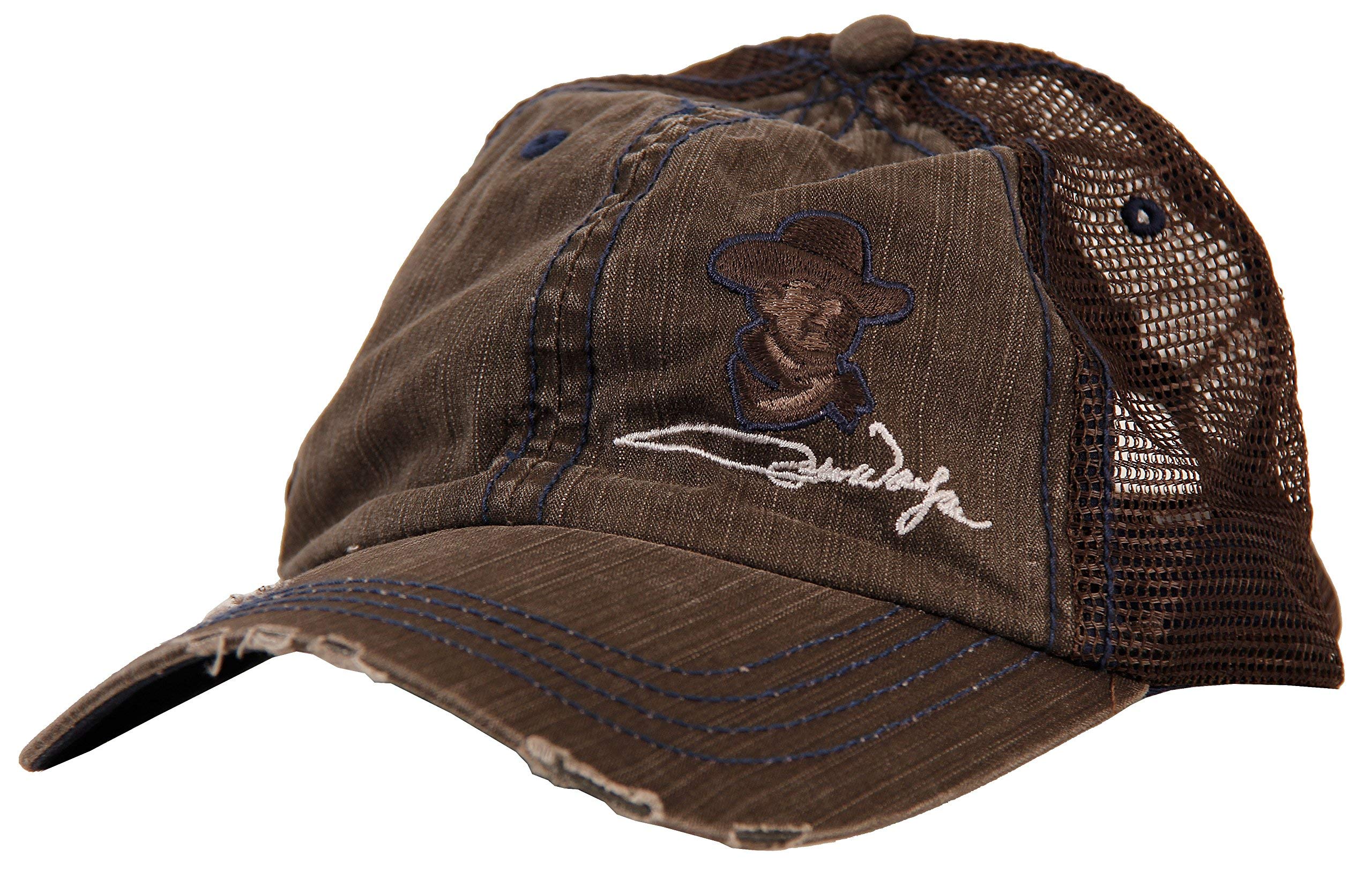 John Wayne Collectibles Set - Coffee Mug, Wristwatch, Baseball Cap, Poker Game & True Grit DVD - Perfect for Western Fans, Movie Nights & Themed Parties