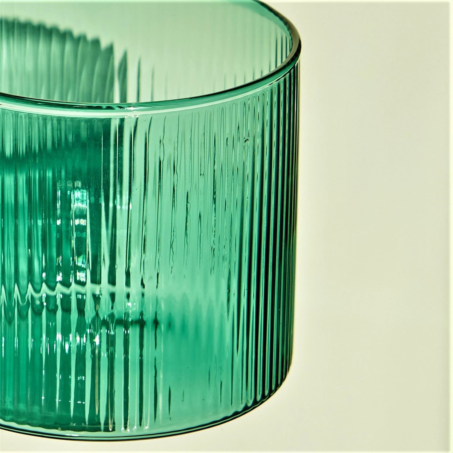 Vintage Ripple Glass Mug - 12oz Retro Design Coffee Cup for Home, Office & Gifts - Perfect for Hot & Cold Beverages, Smoothies & Cocktails