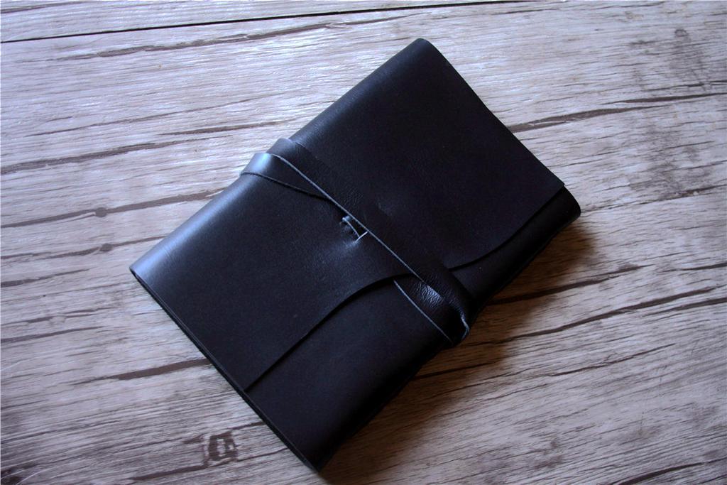 Elegant Leather Baby Shower Guest Book - Gender Neutral Keepsake for Baby Showers, Christenings & Newborn Celebrations - Perfect for Recording Wishes & Memories