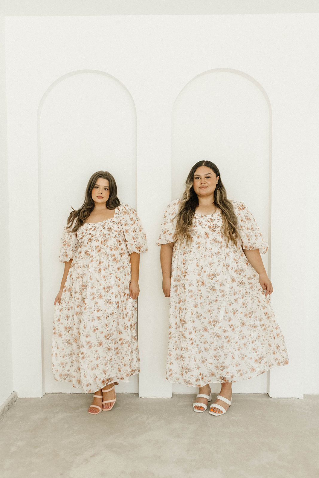 Harlow Maxi Dress in Ivory Floral - Bump Friendly Maternity Dress & Inclusive Sizing (S-3XL) | Perfect for Pregnancy, Beach Vacations & Summer Weddings